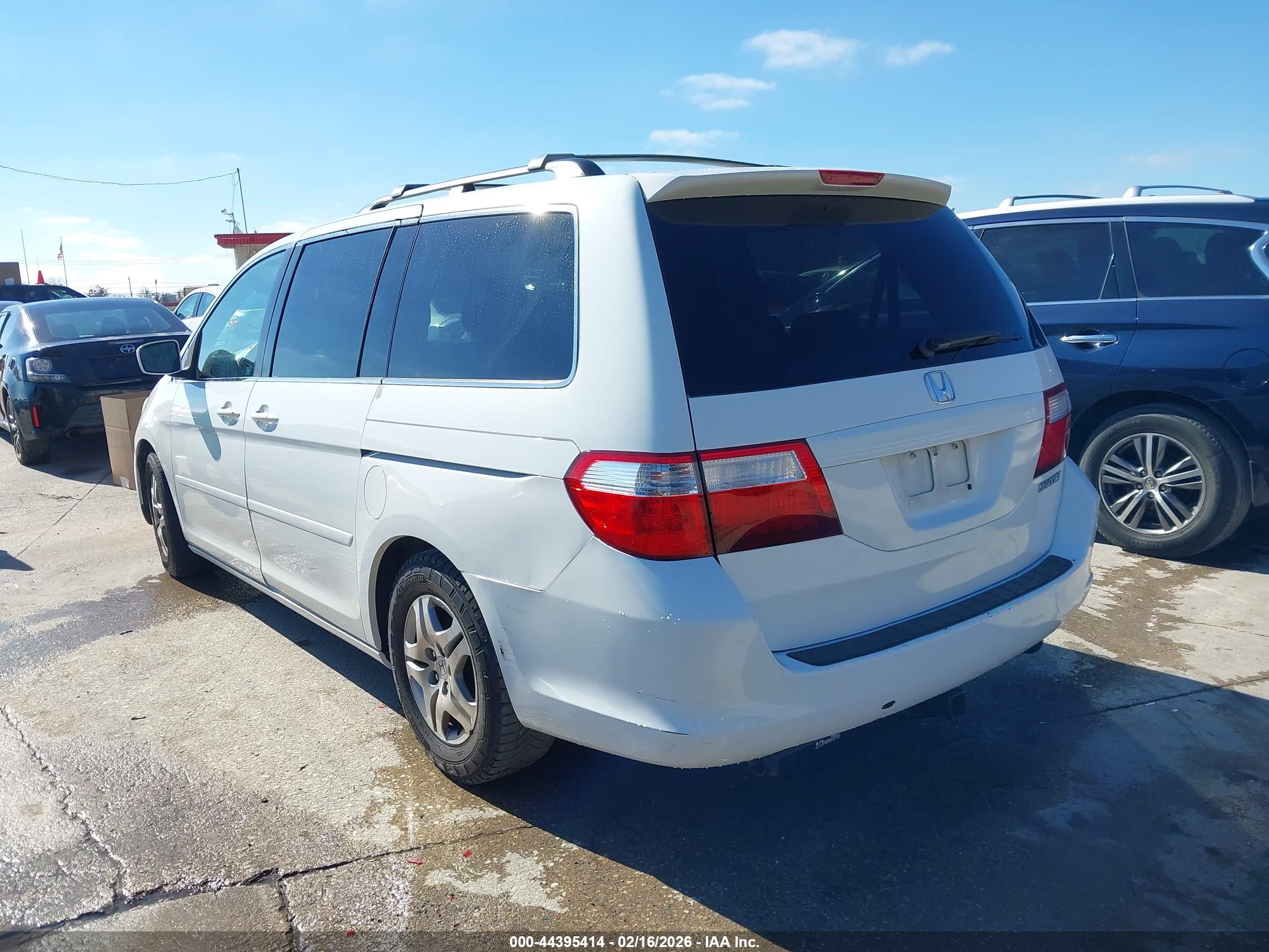 HONDA ODYSSEY image 3
