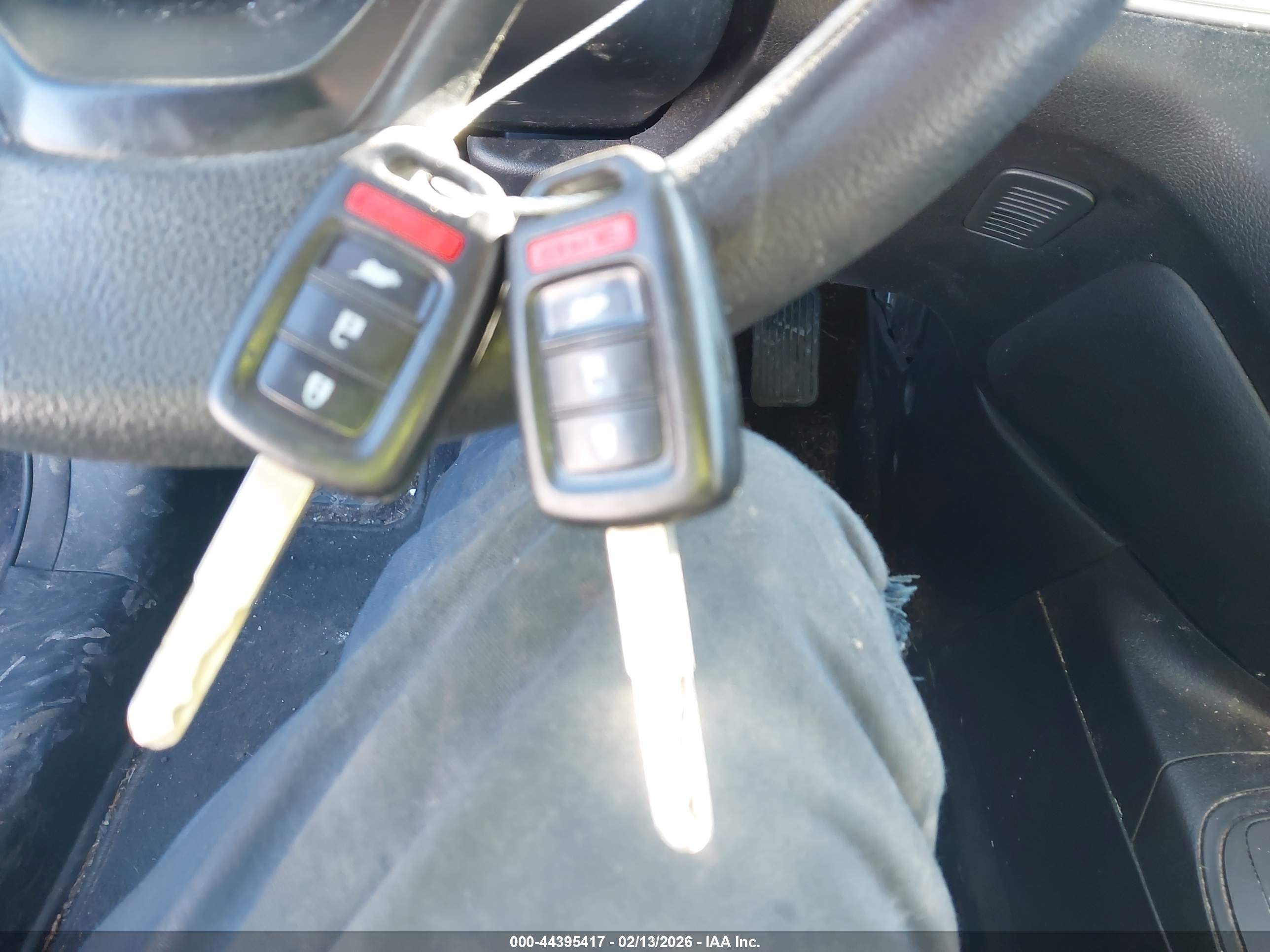 HONDA CR-V image 11