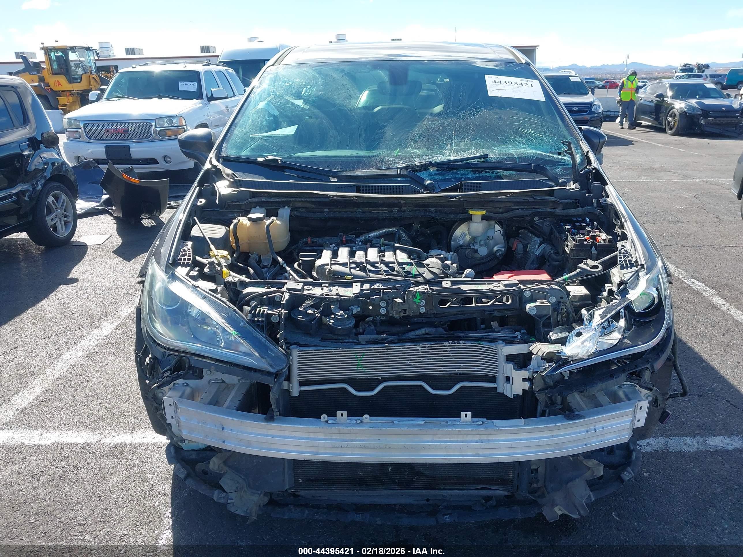 CHRYSLER PACIFICA image 6