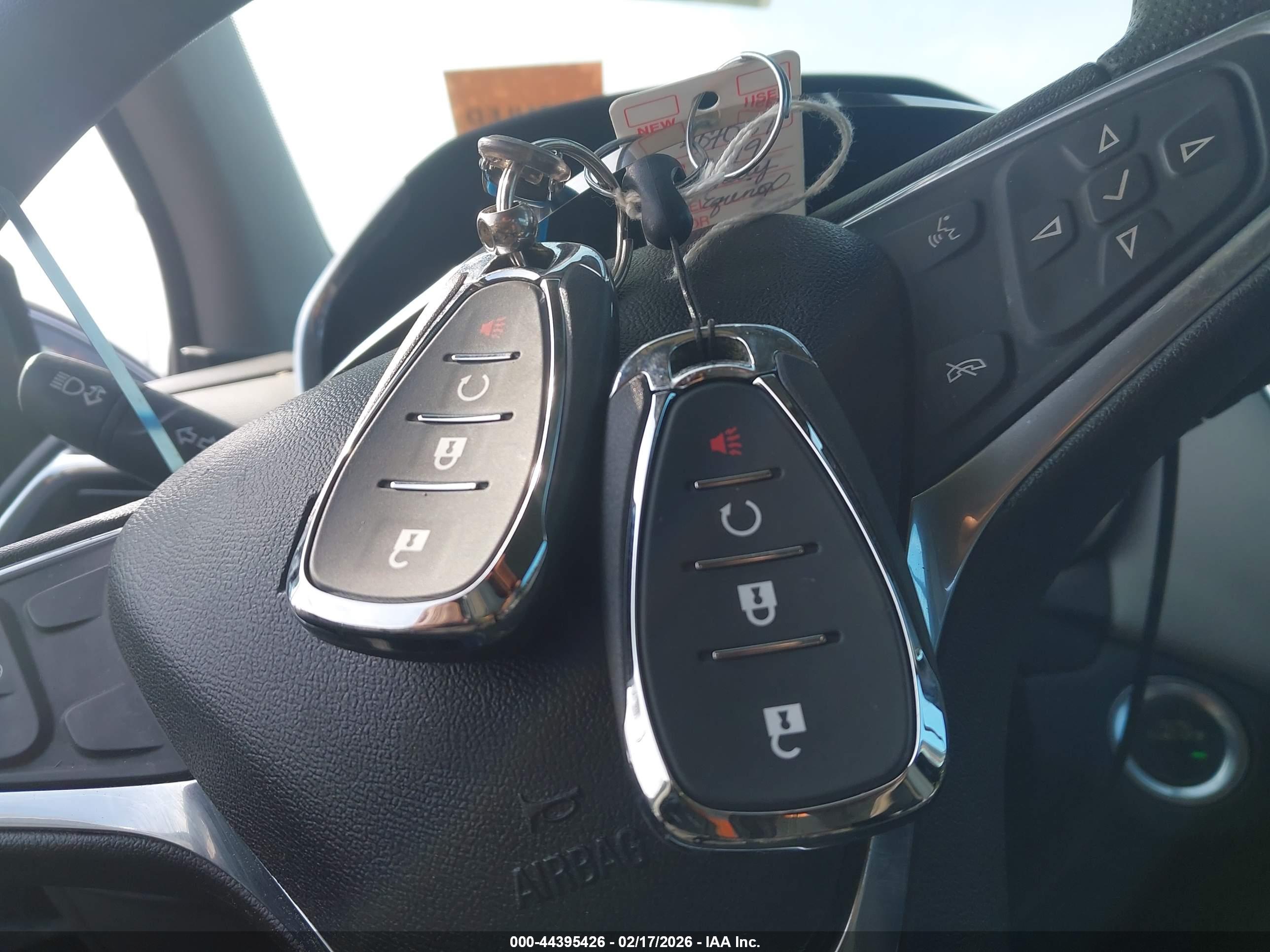 CHEVROLET EQUINOX image 11