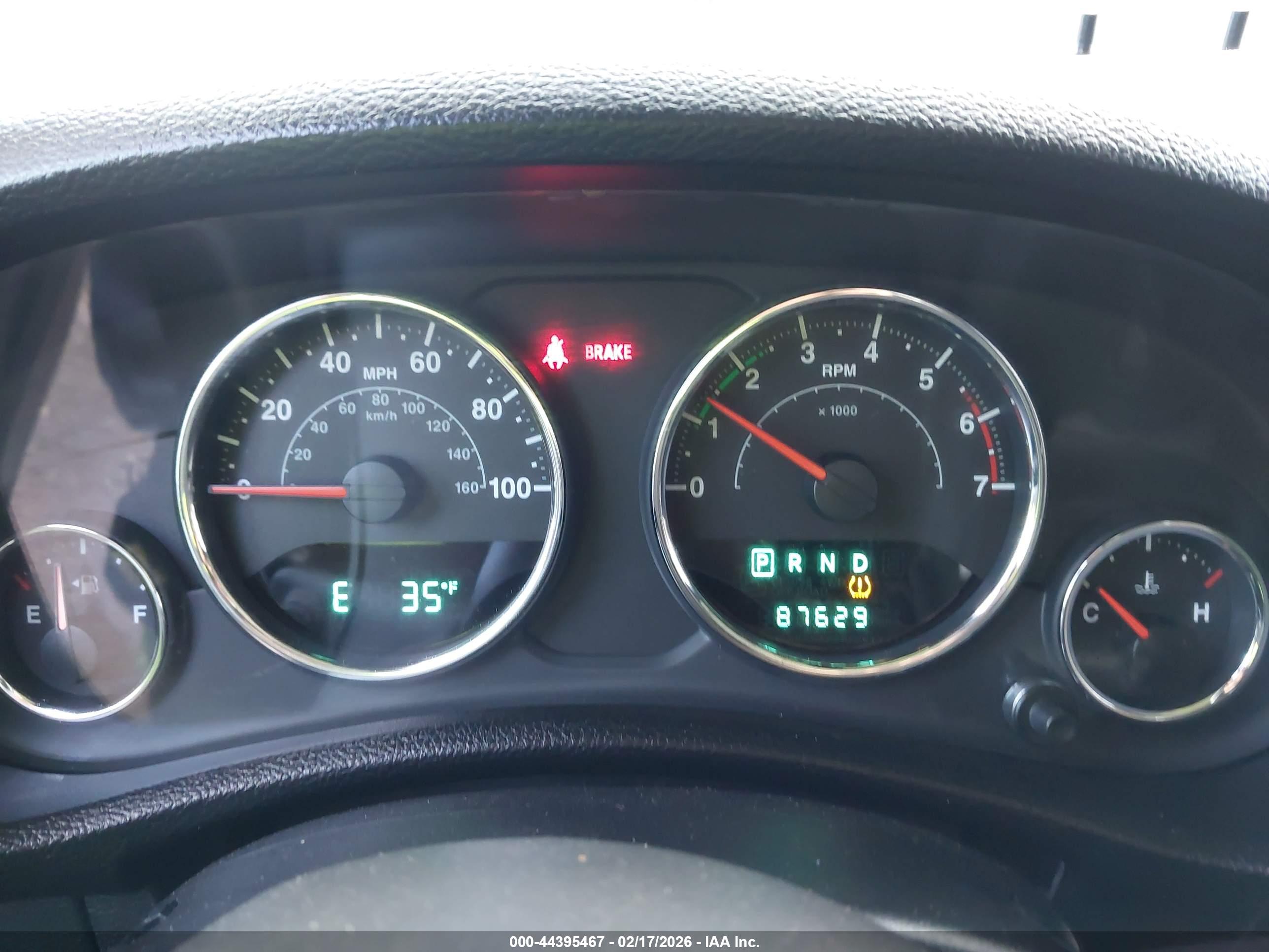 JEEP WRANGLER image 7