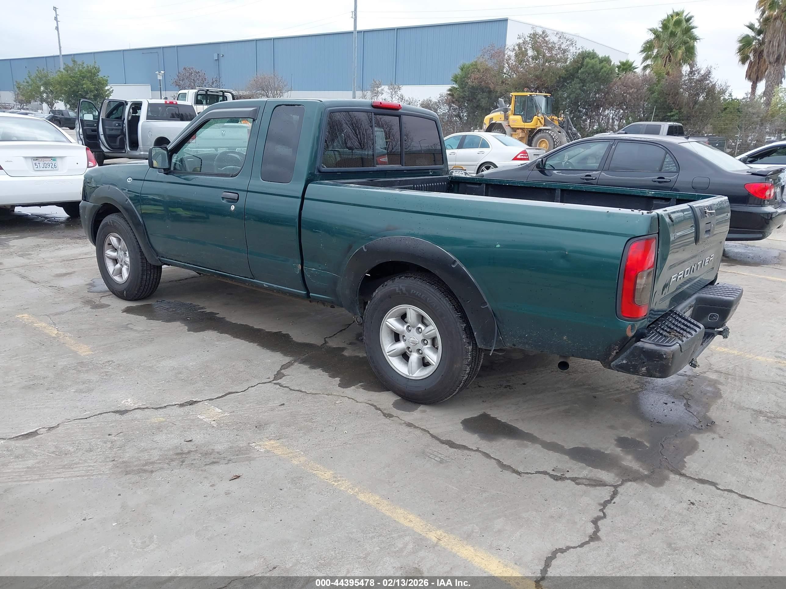 NISSAN FRONTIER image 3
