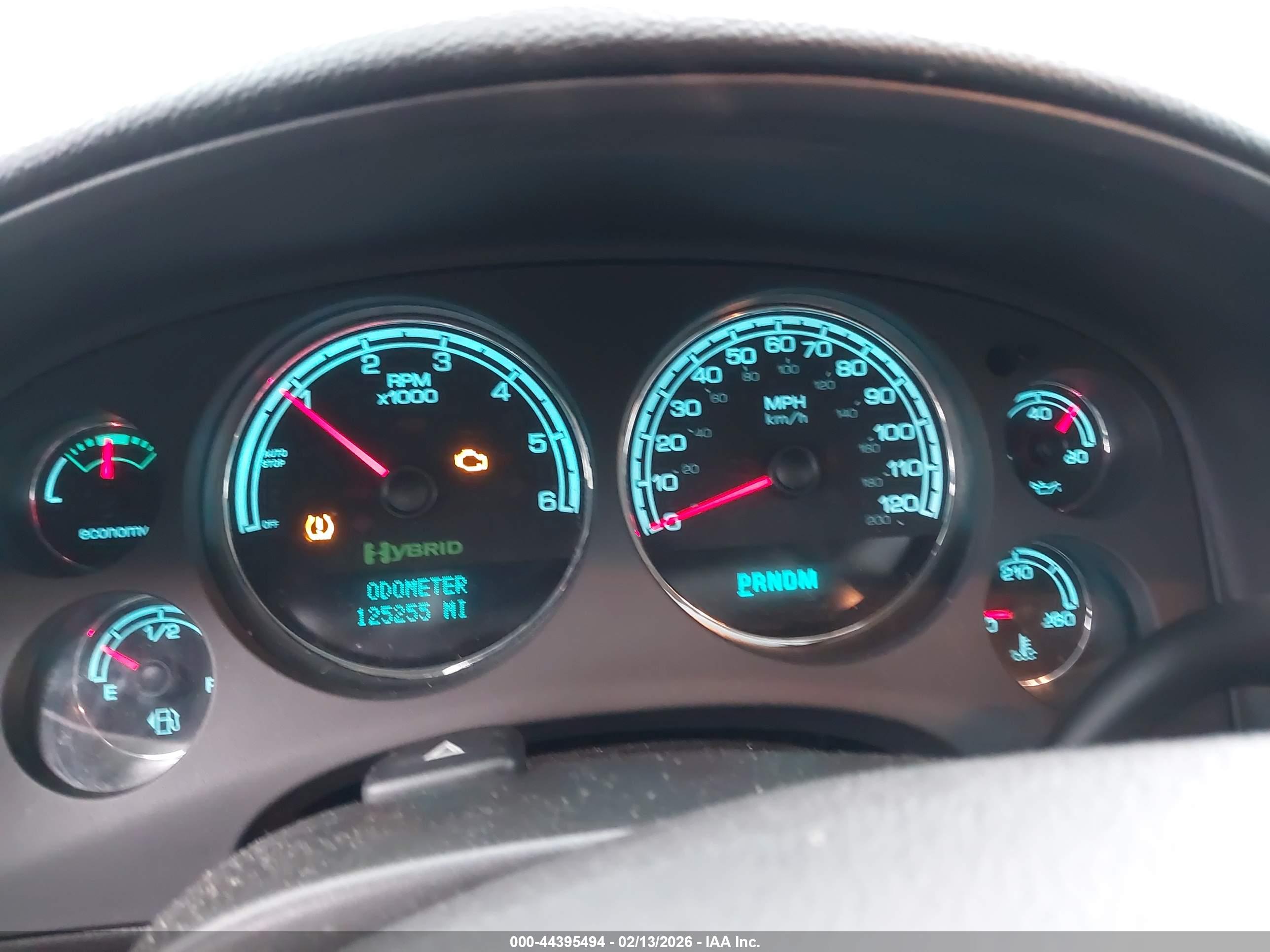 CHEVROLET TAHOE image 7