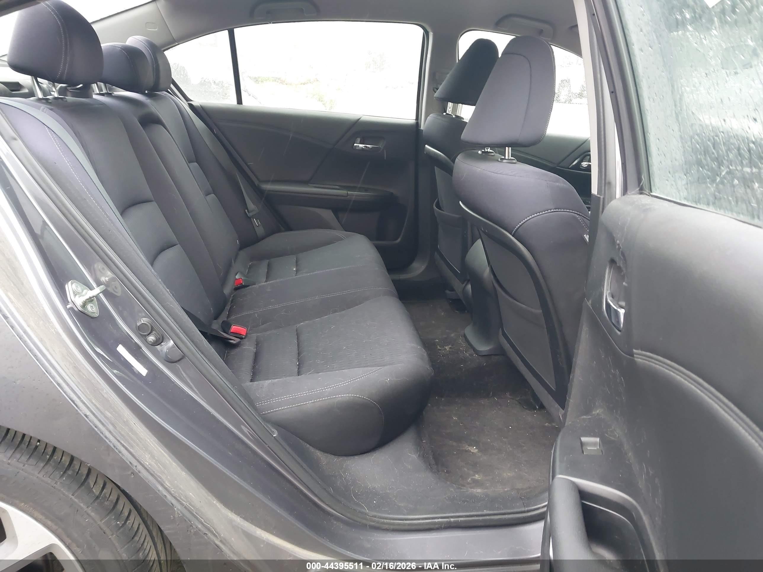 HONDA ACCORD image 8