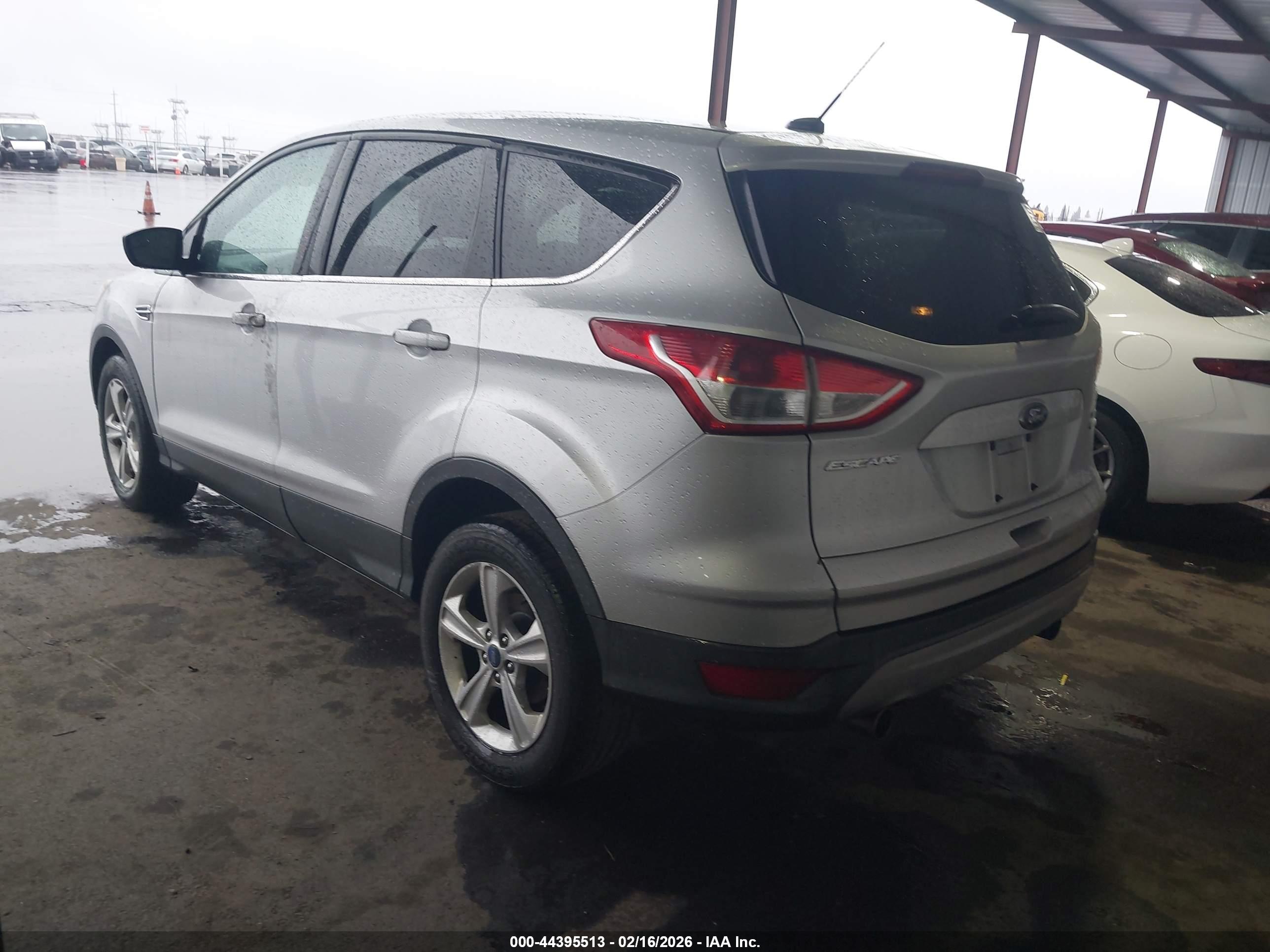 FORD ESCAPE image 3