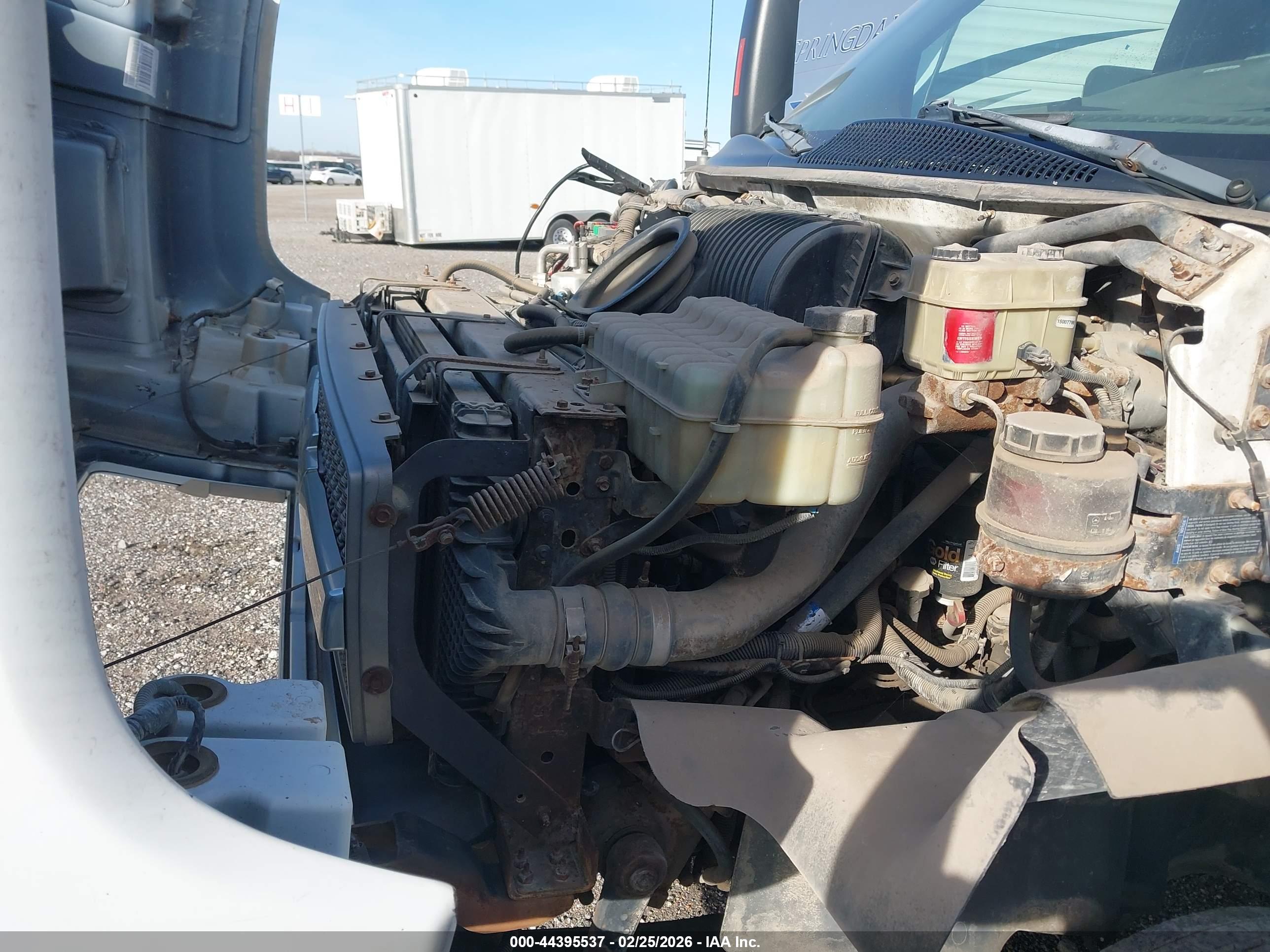 CHEVROLET CC4500 image 10