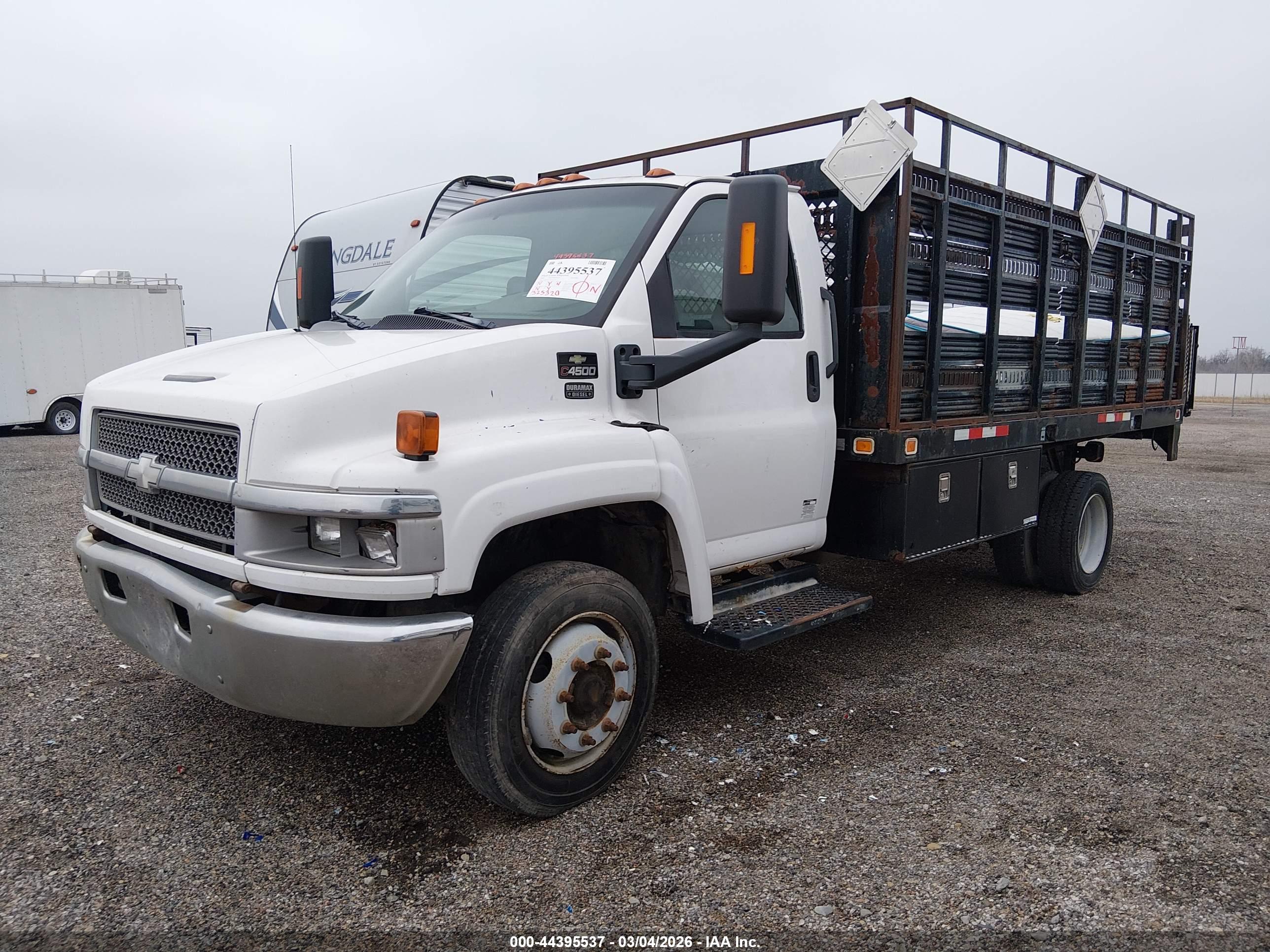 CHEVROLET CC4500 image 2