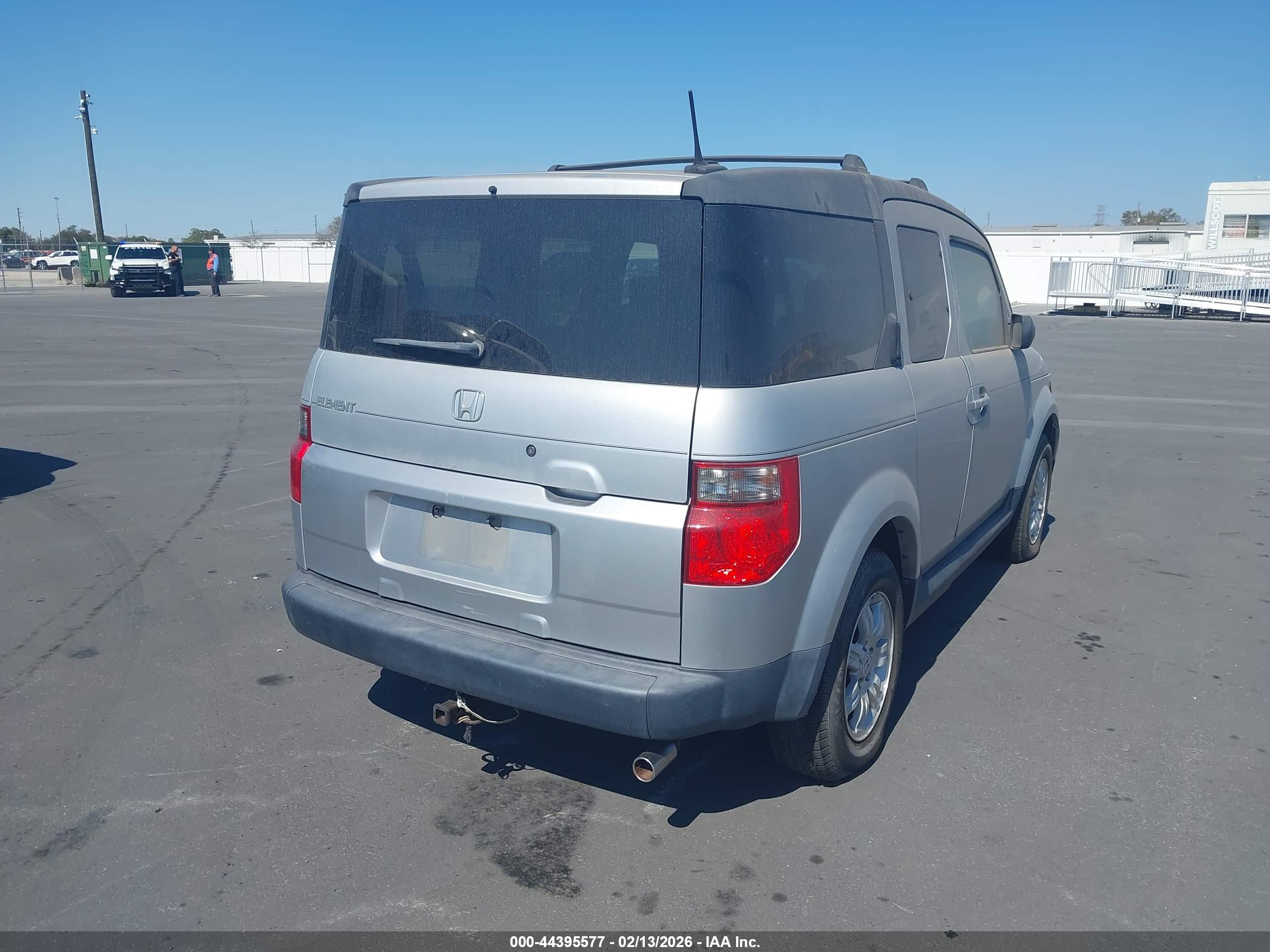 HONDA ELEMENT image 4
