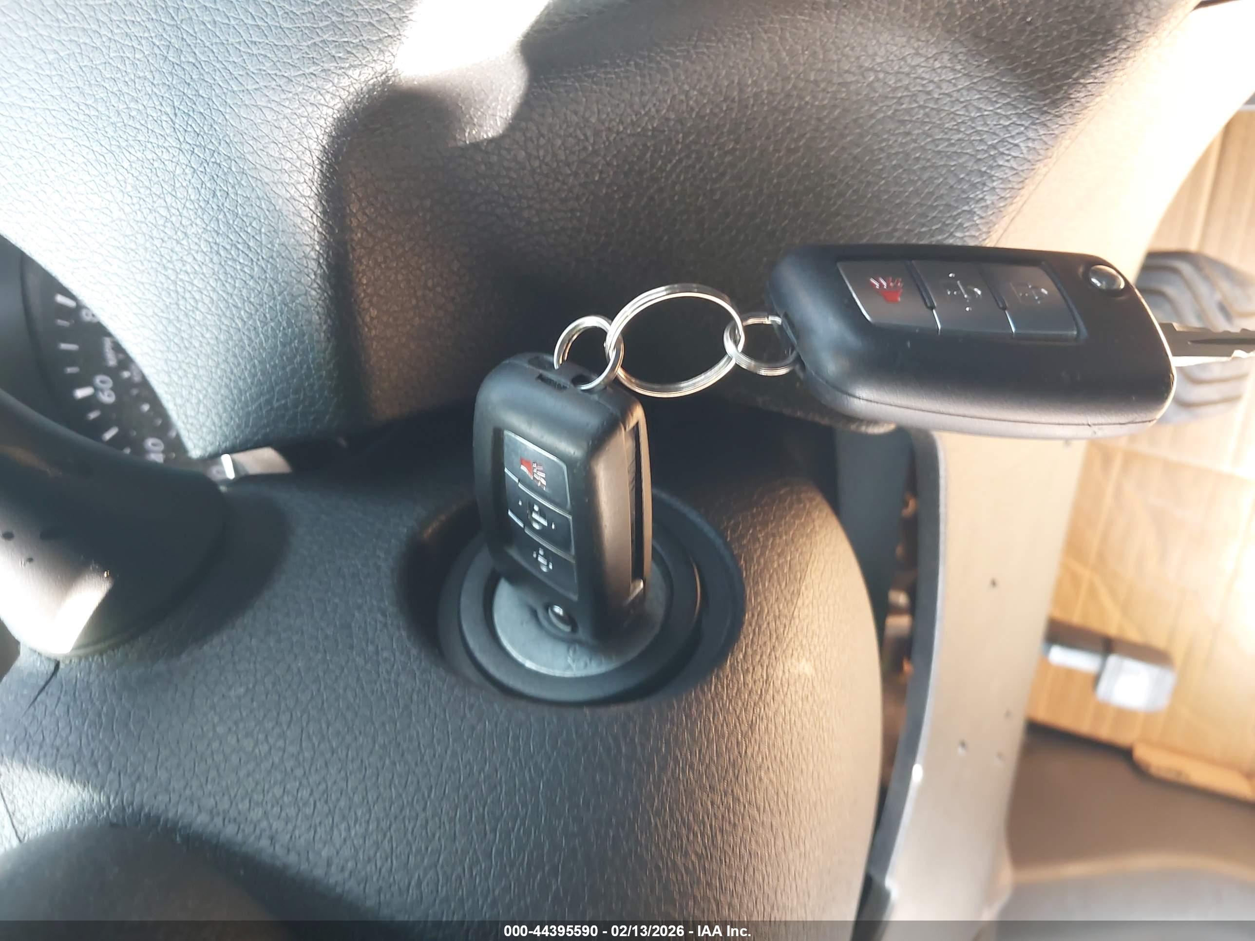 NISSAN ROGUE image 11
