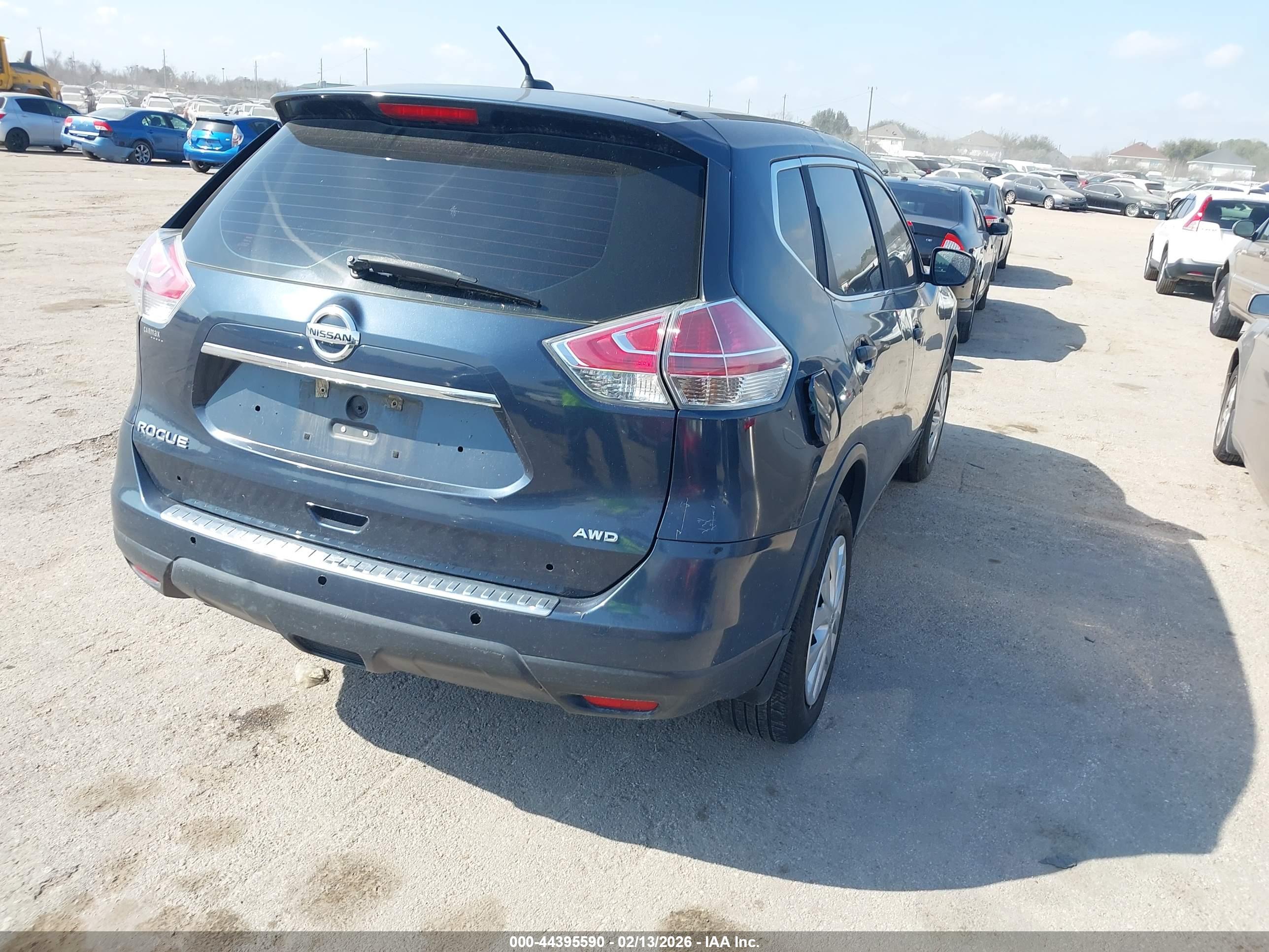NISSAN ROGUE image 4