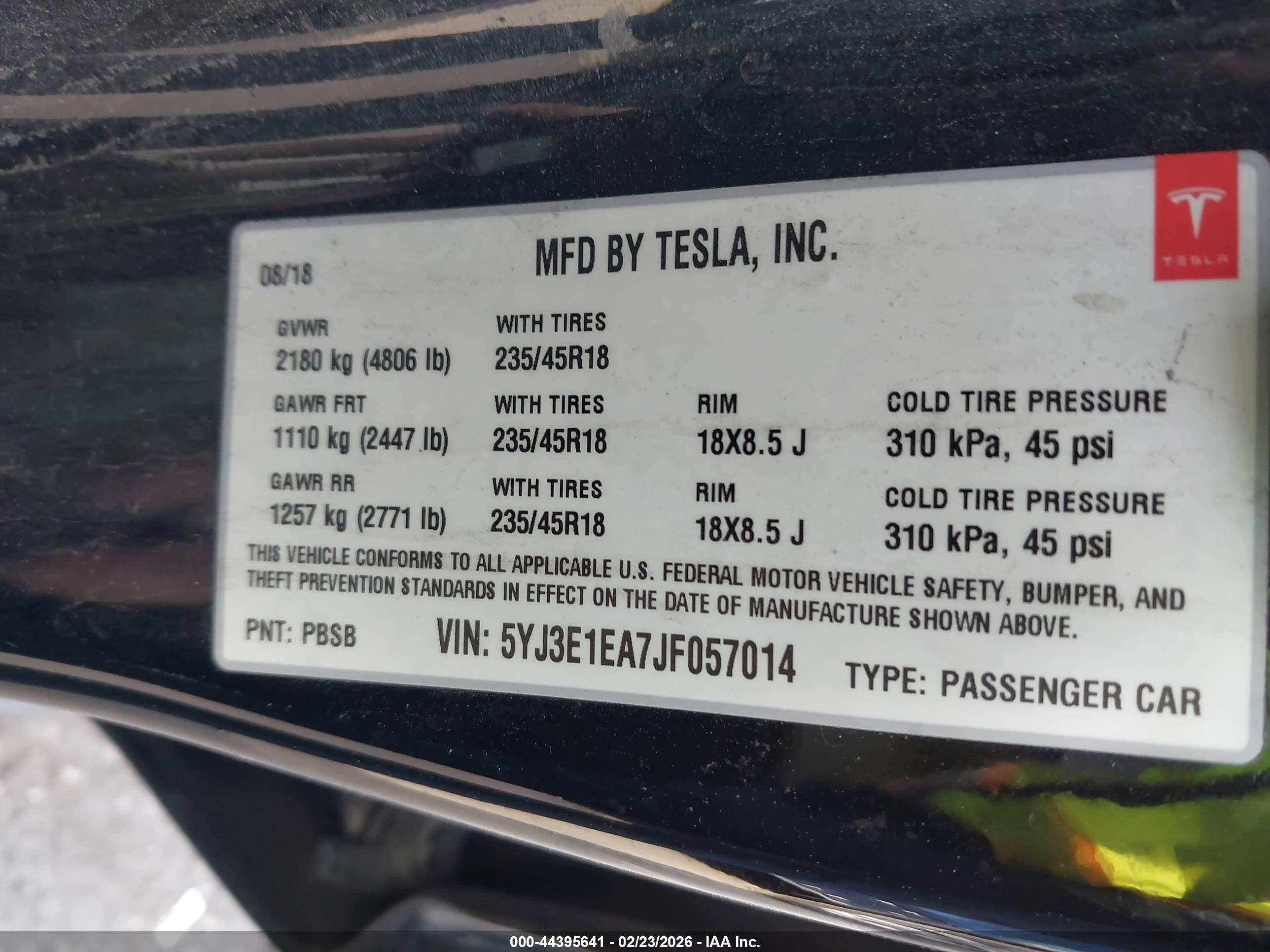 TESLA MODEL image 9