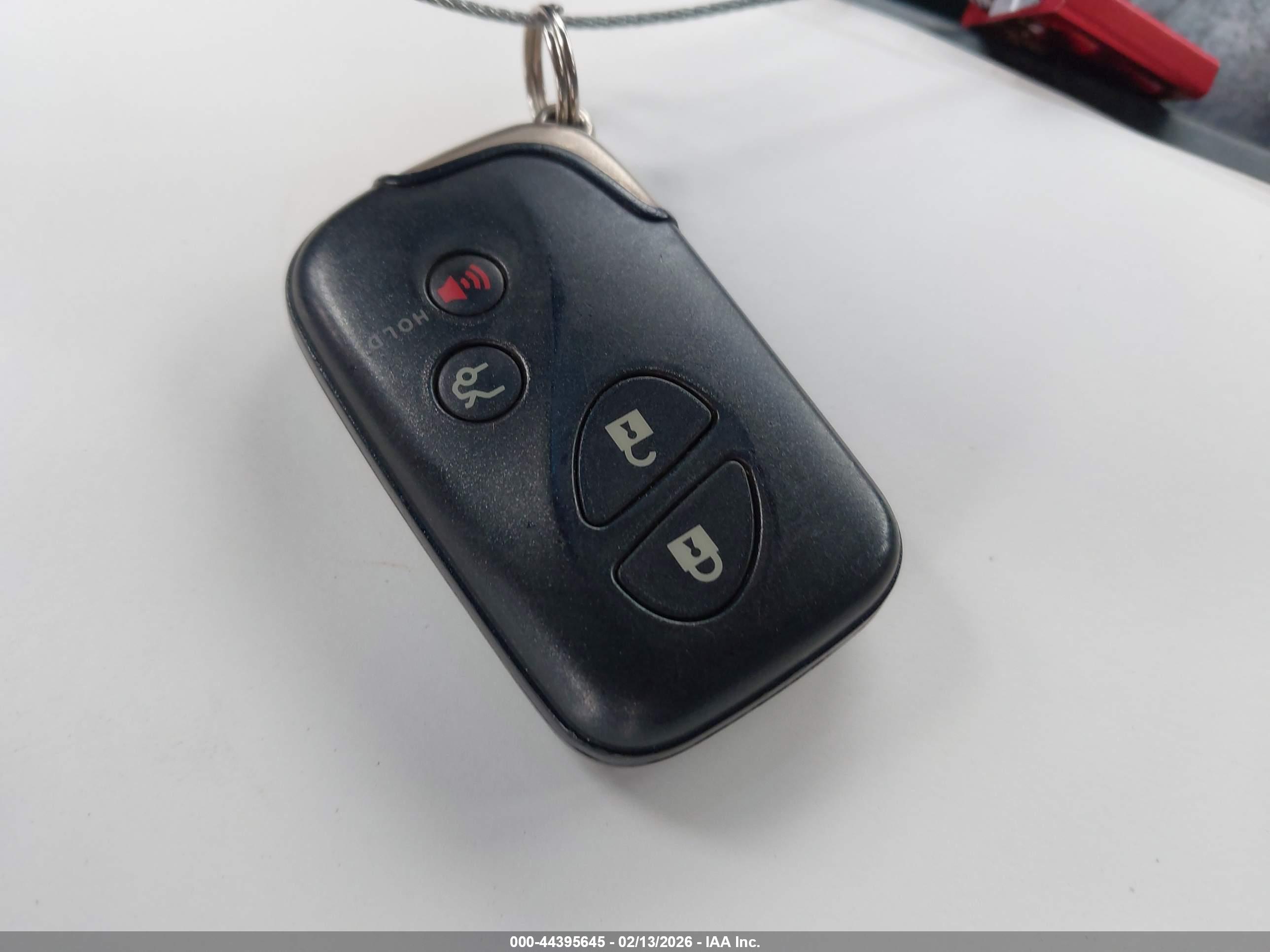 LEXUS ES image 11