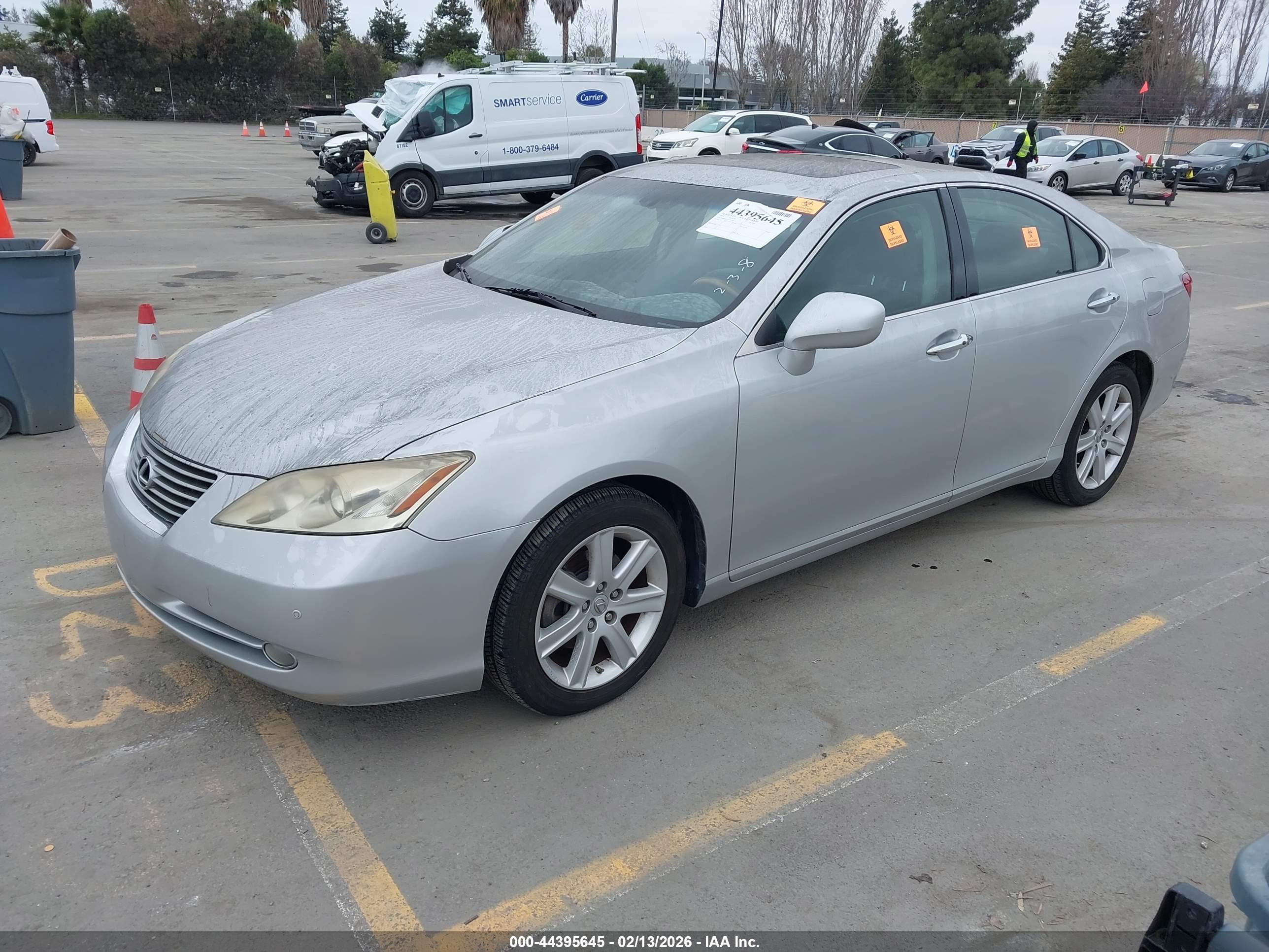 LEXUS ES image 2