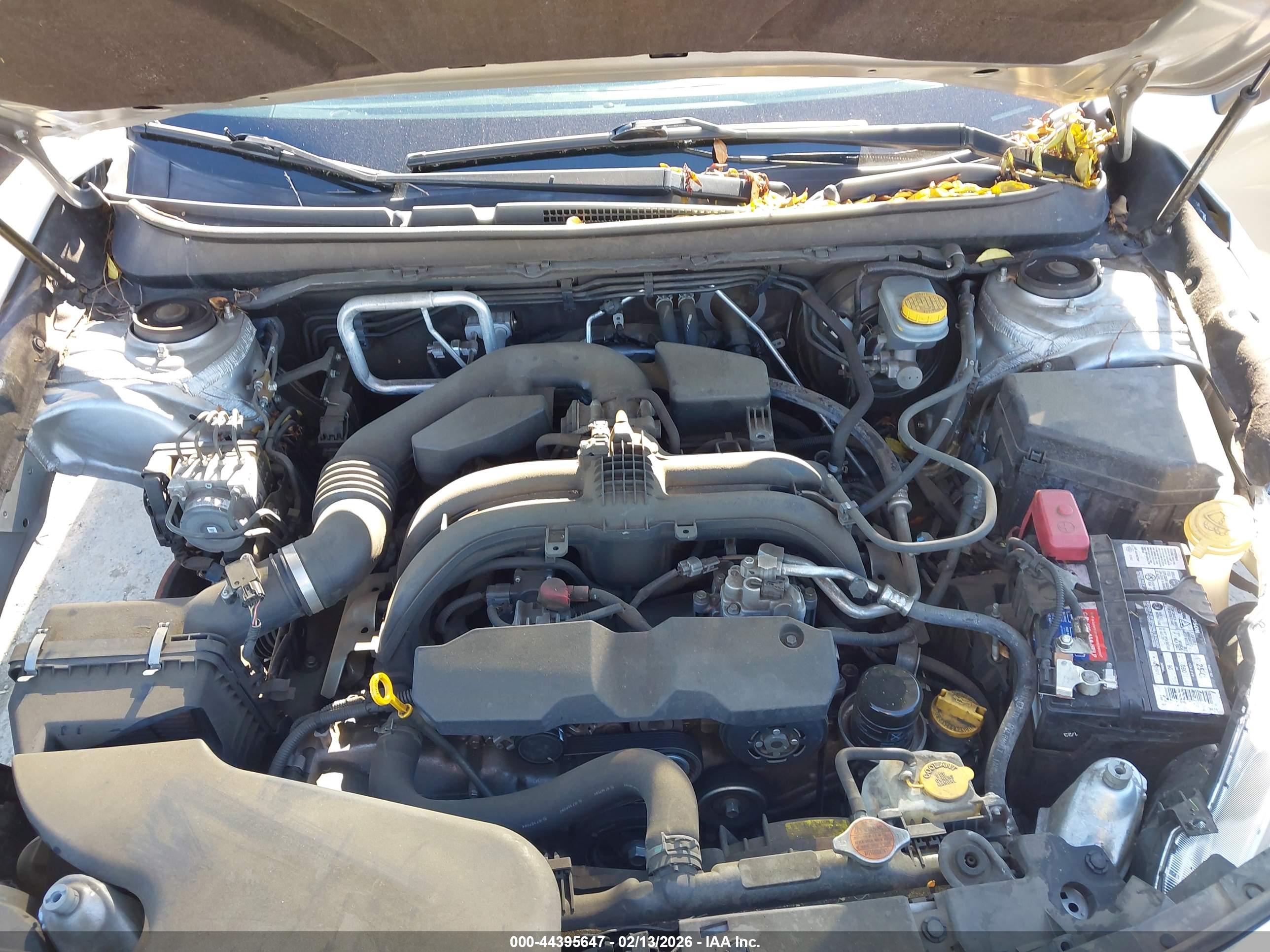 SUBARU OUTBACK image 10