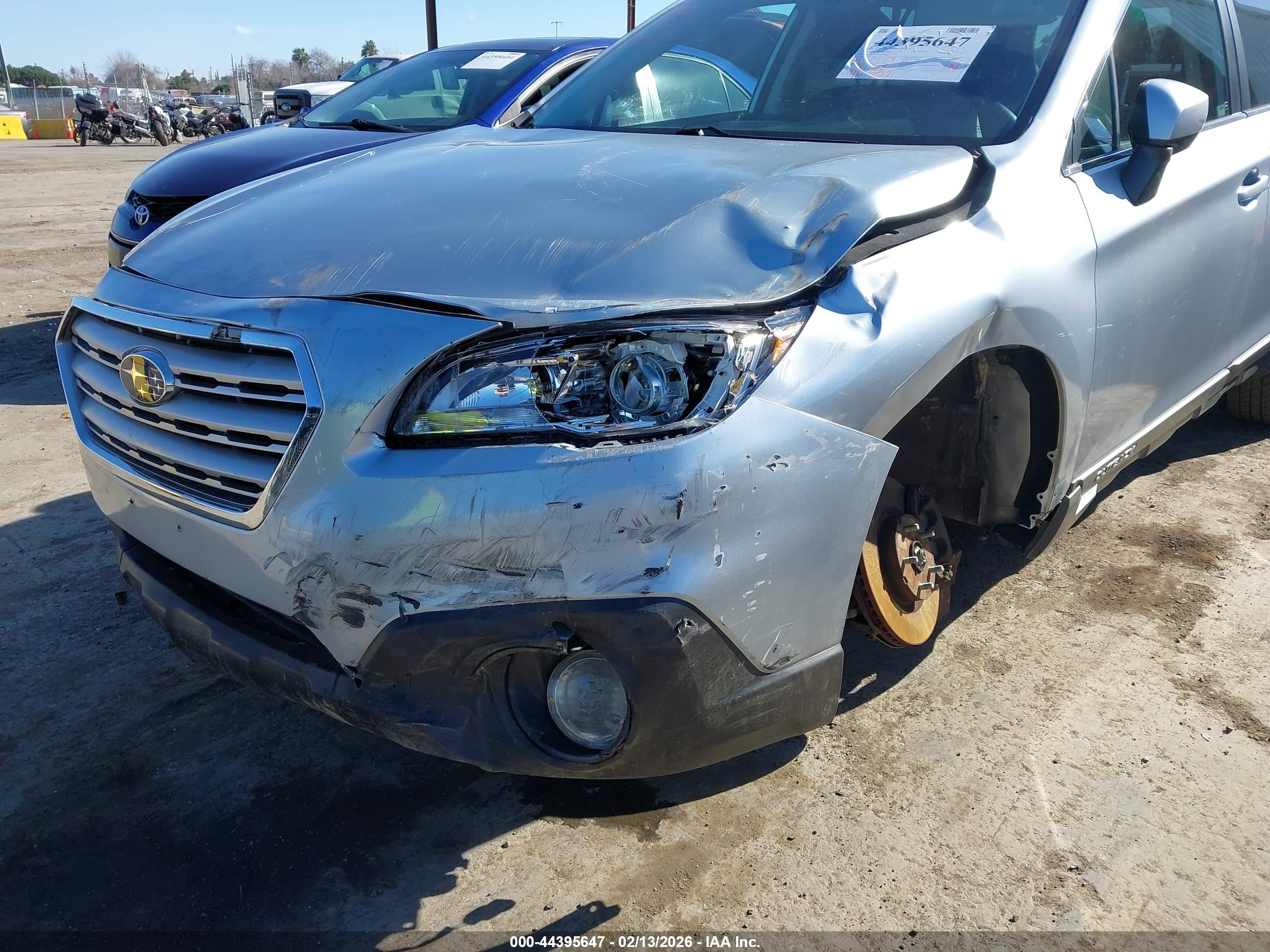 SUBARU OUTBACK image 6
