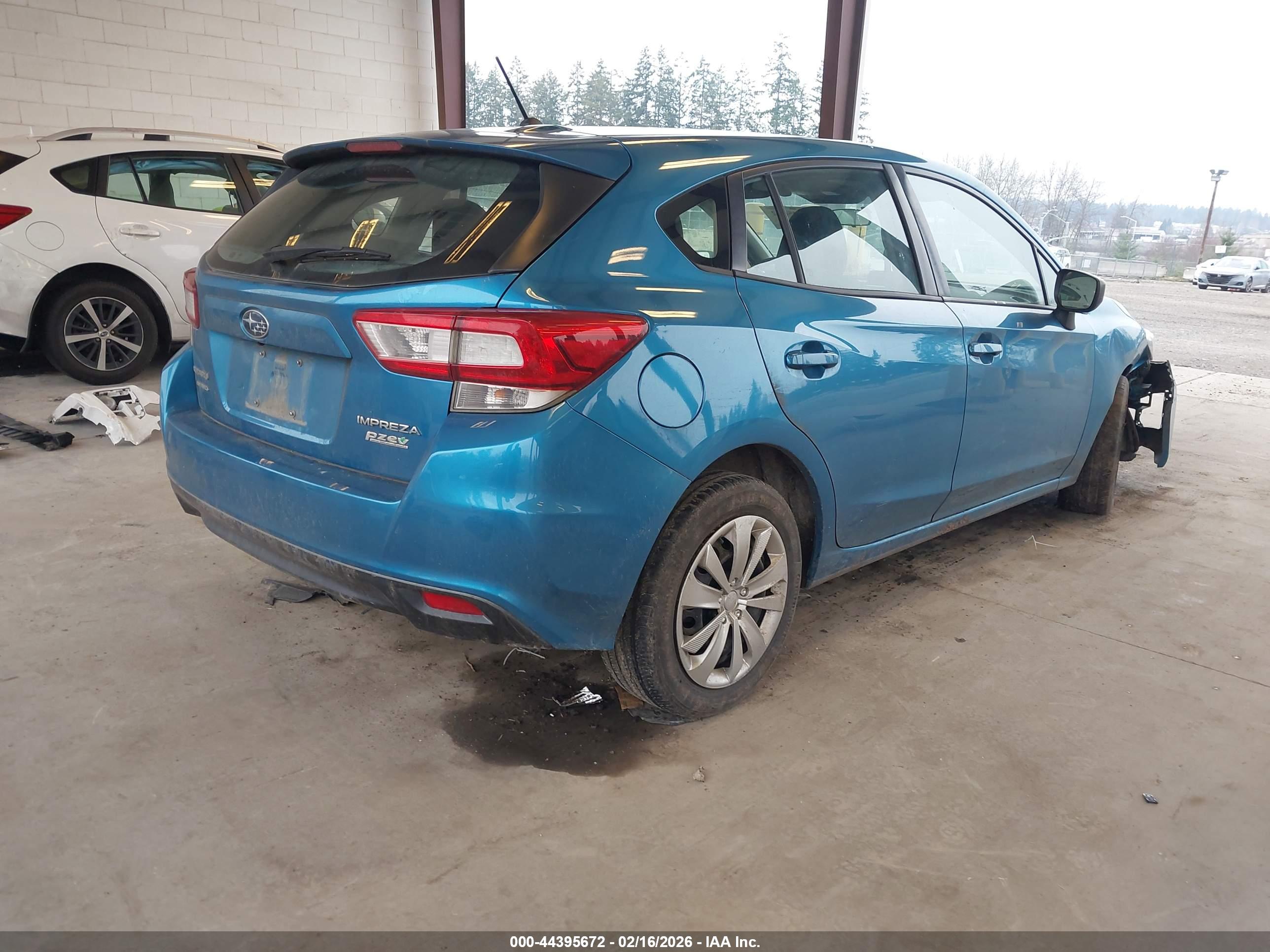 SUBARU IMPREZA image 4