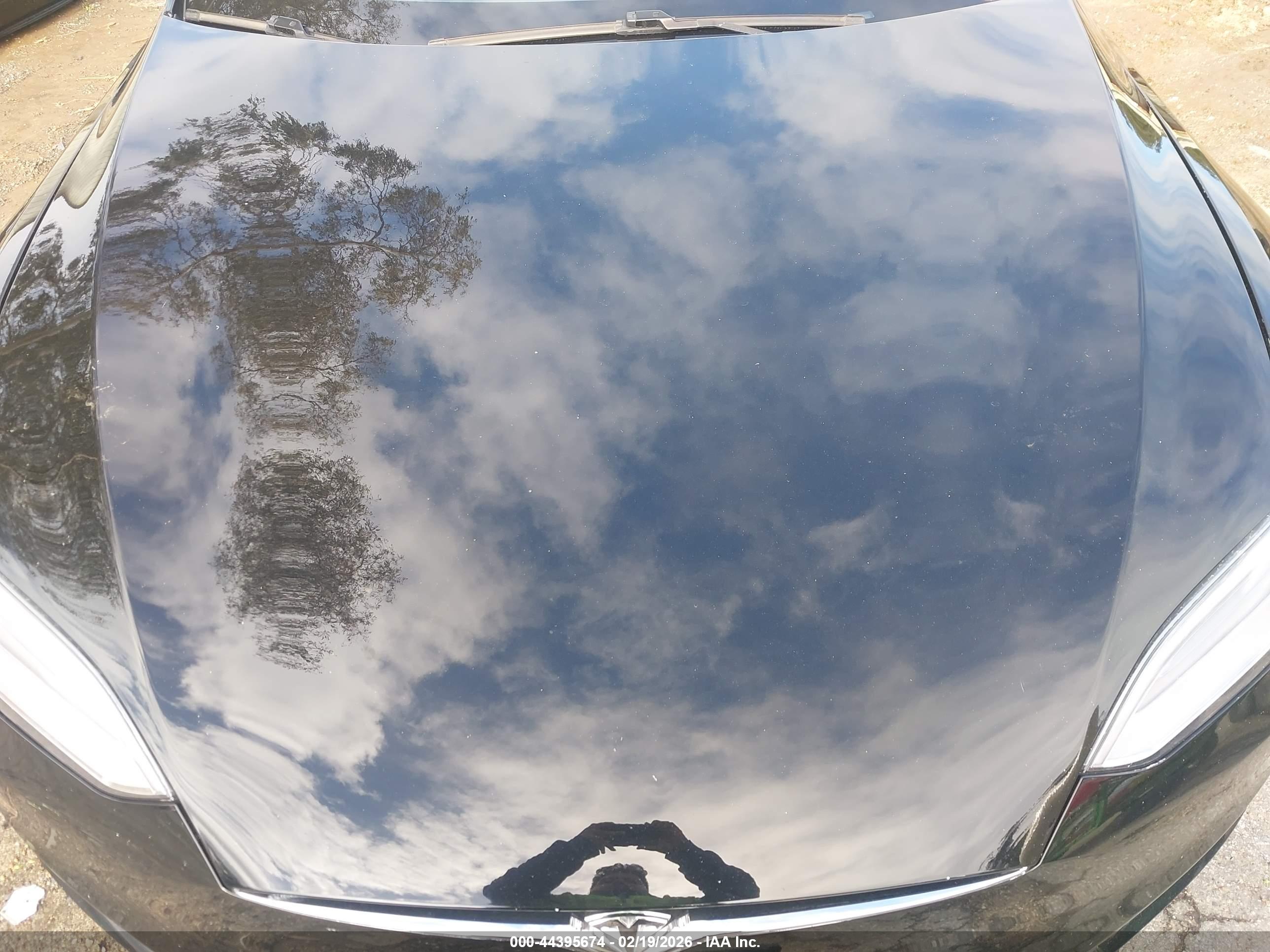TESLA MODEL image 10