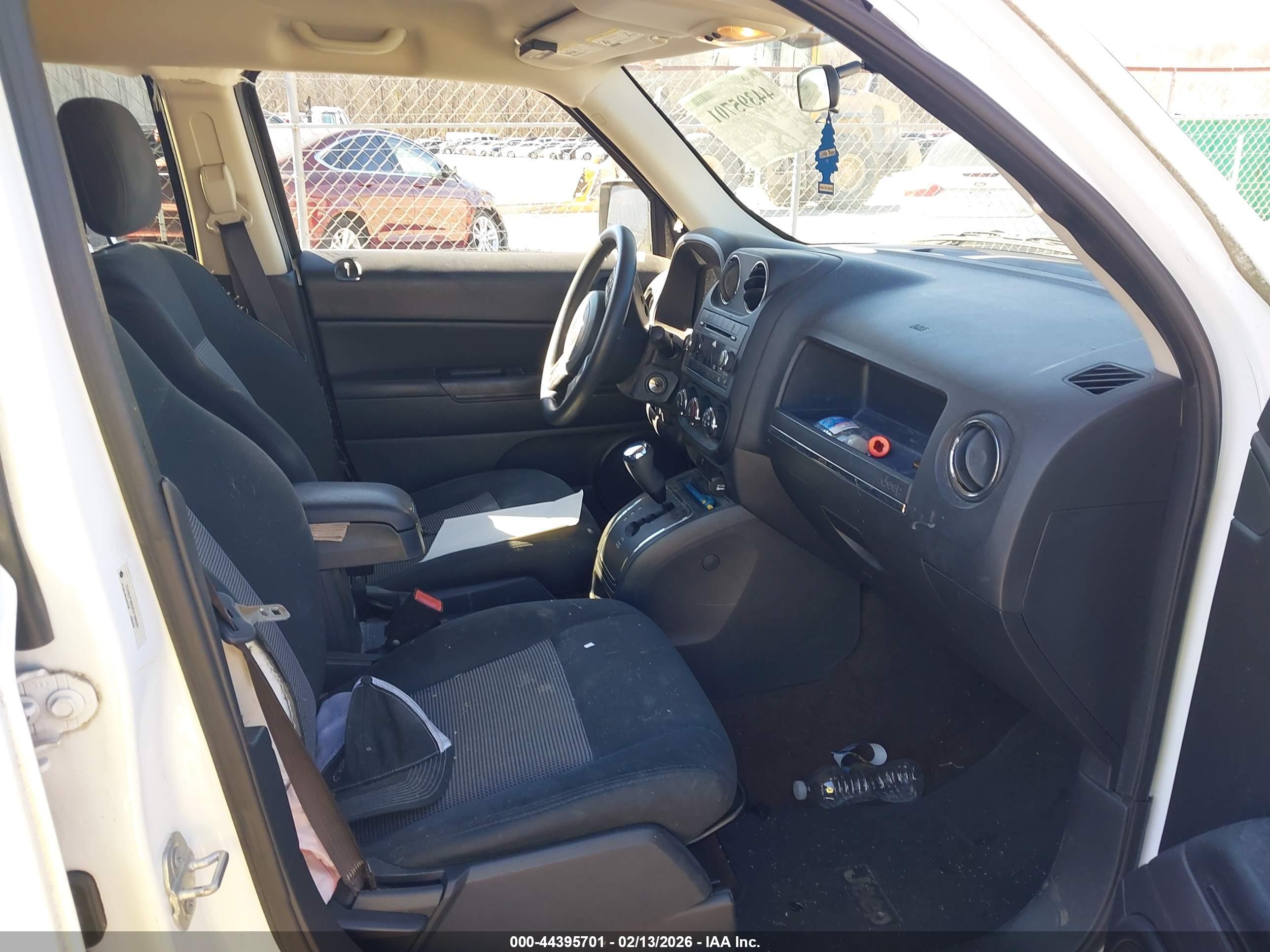 JEEP PATRIOT image 5