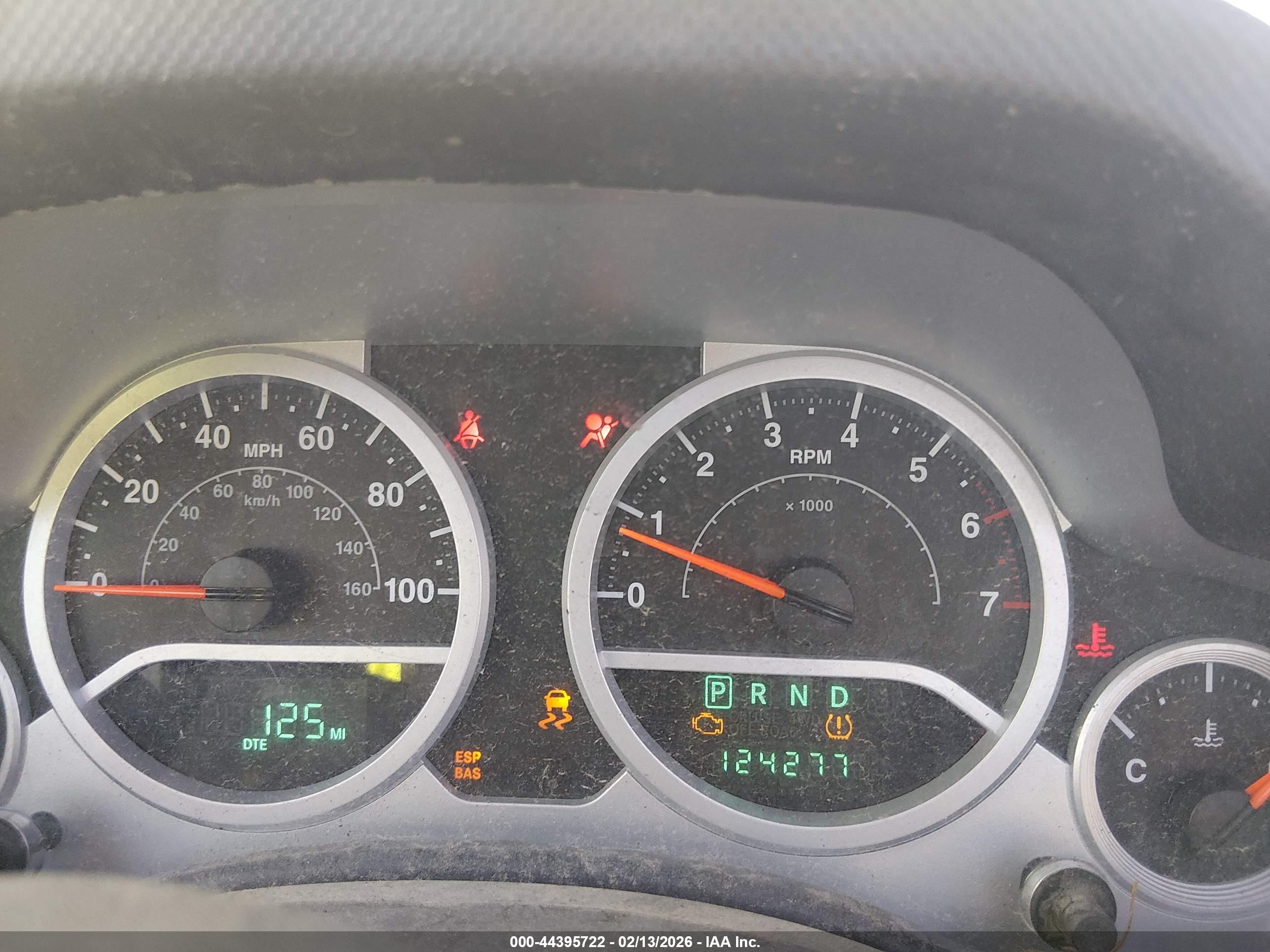 JEEP WRANGLER image 7