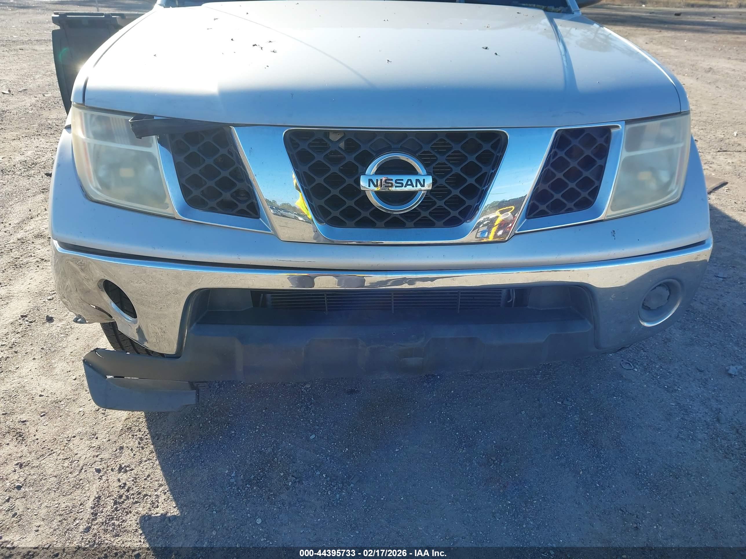 NISSAN FRONTIER image 6