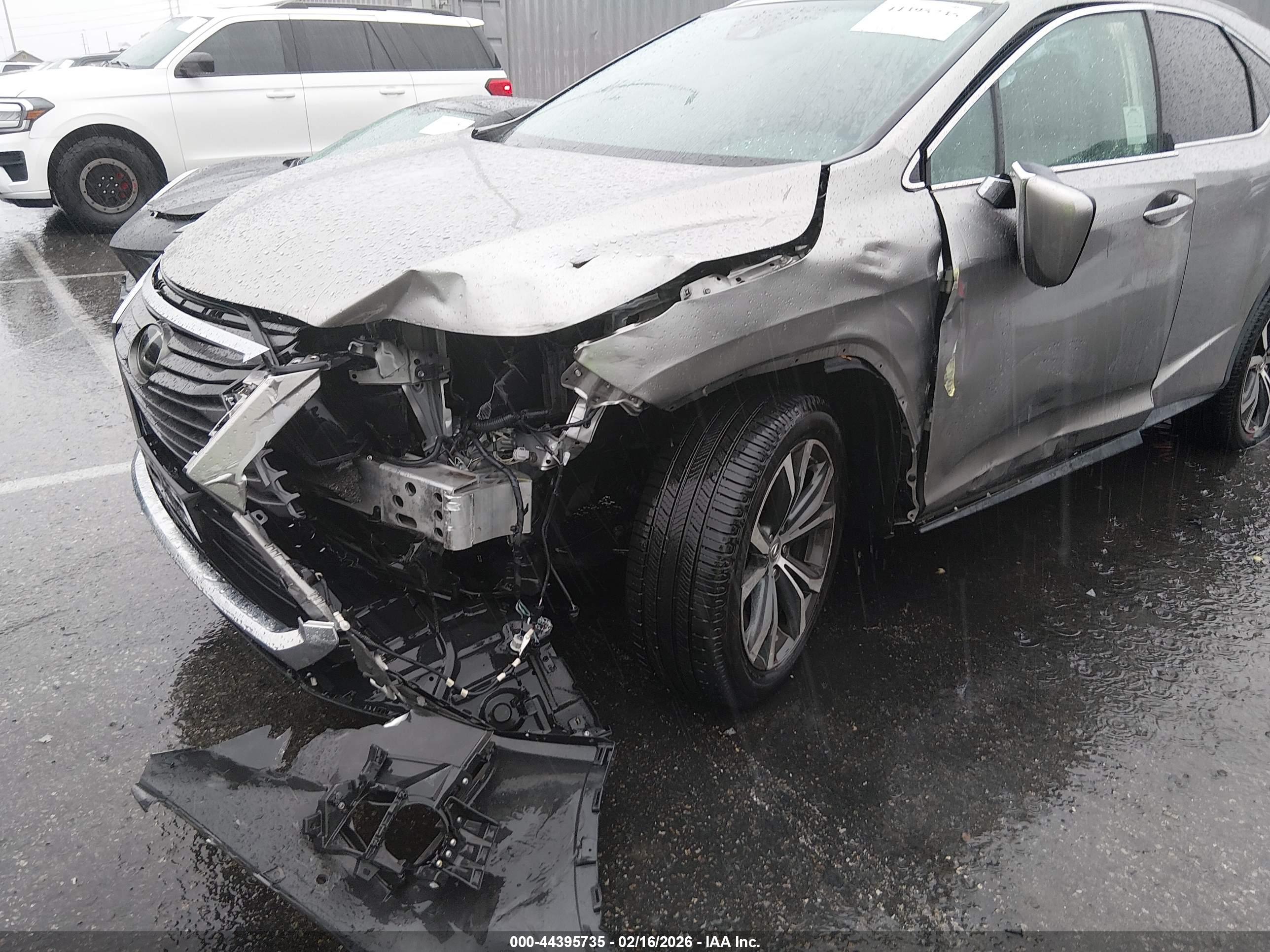 LEXUS RX image 6