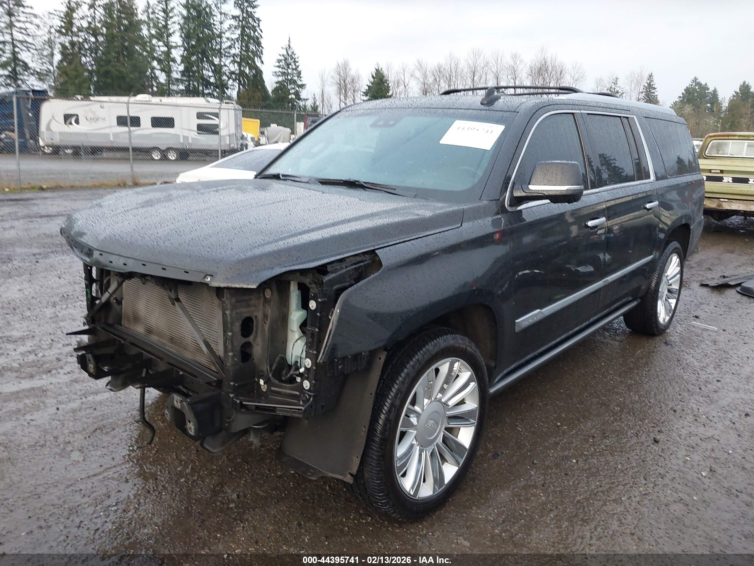 CADILLAC ESCALADE image 2