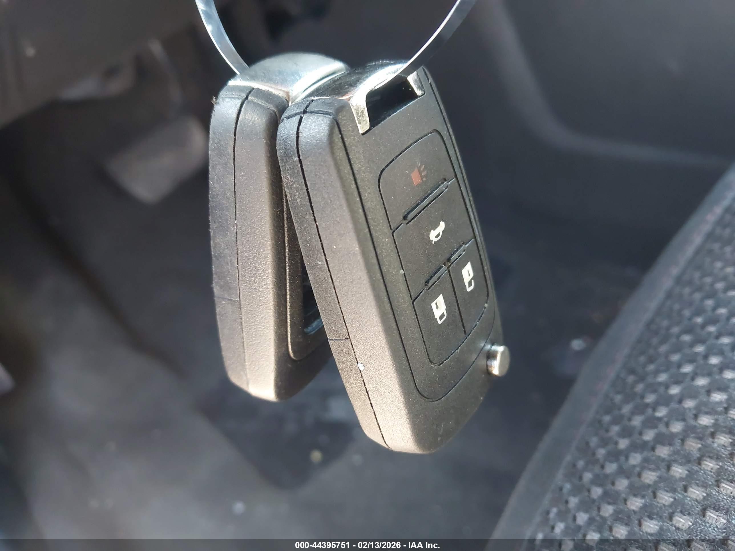 CHEVROLET EQUINOX image 11