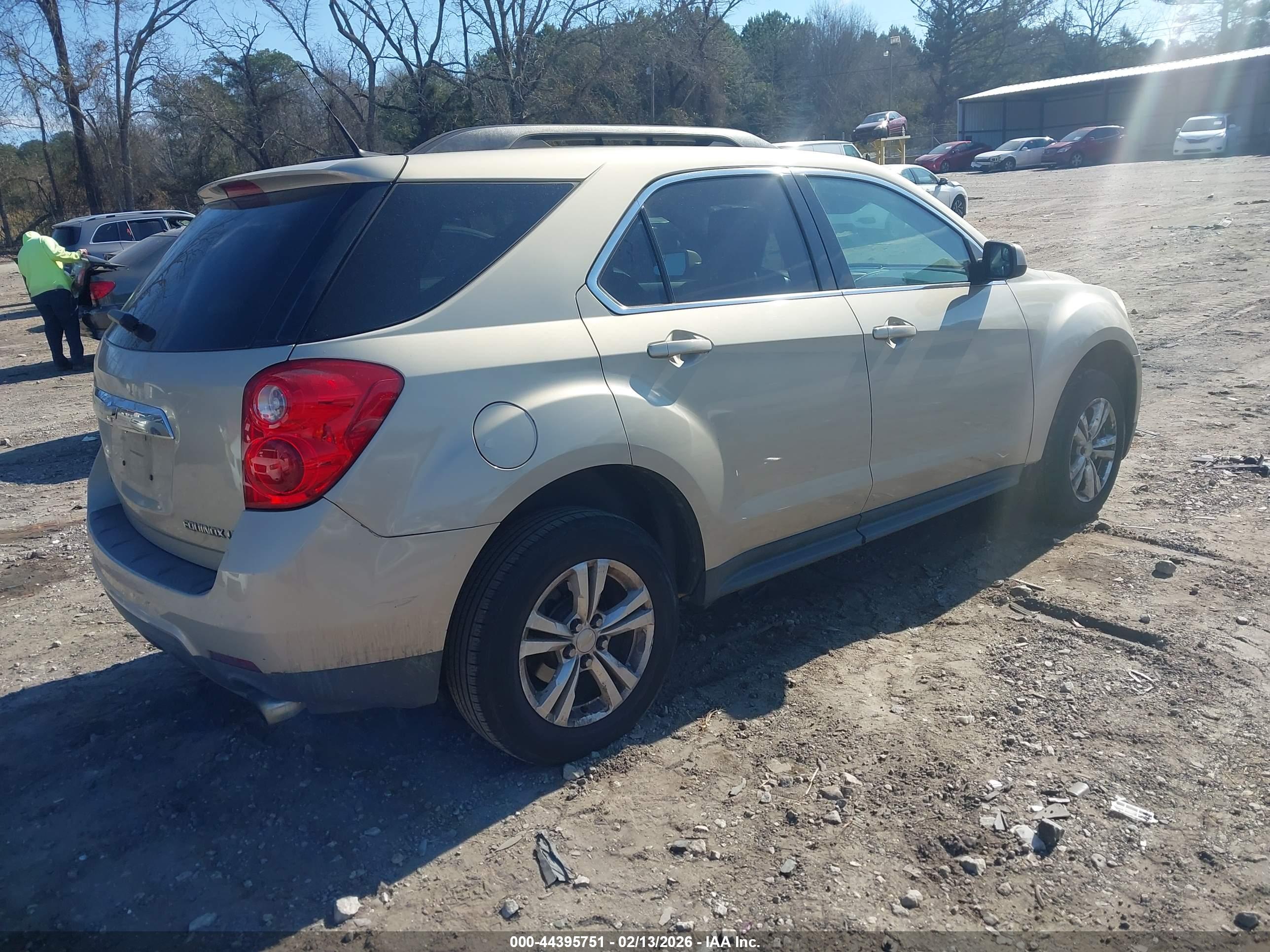 CHEVROLET EQUINOX image 4