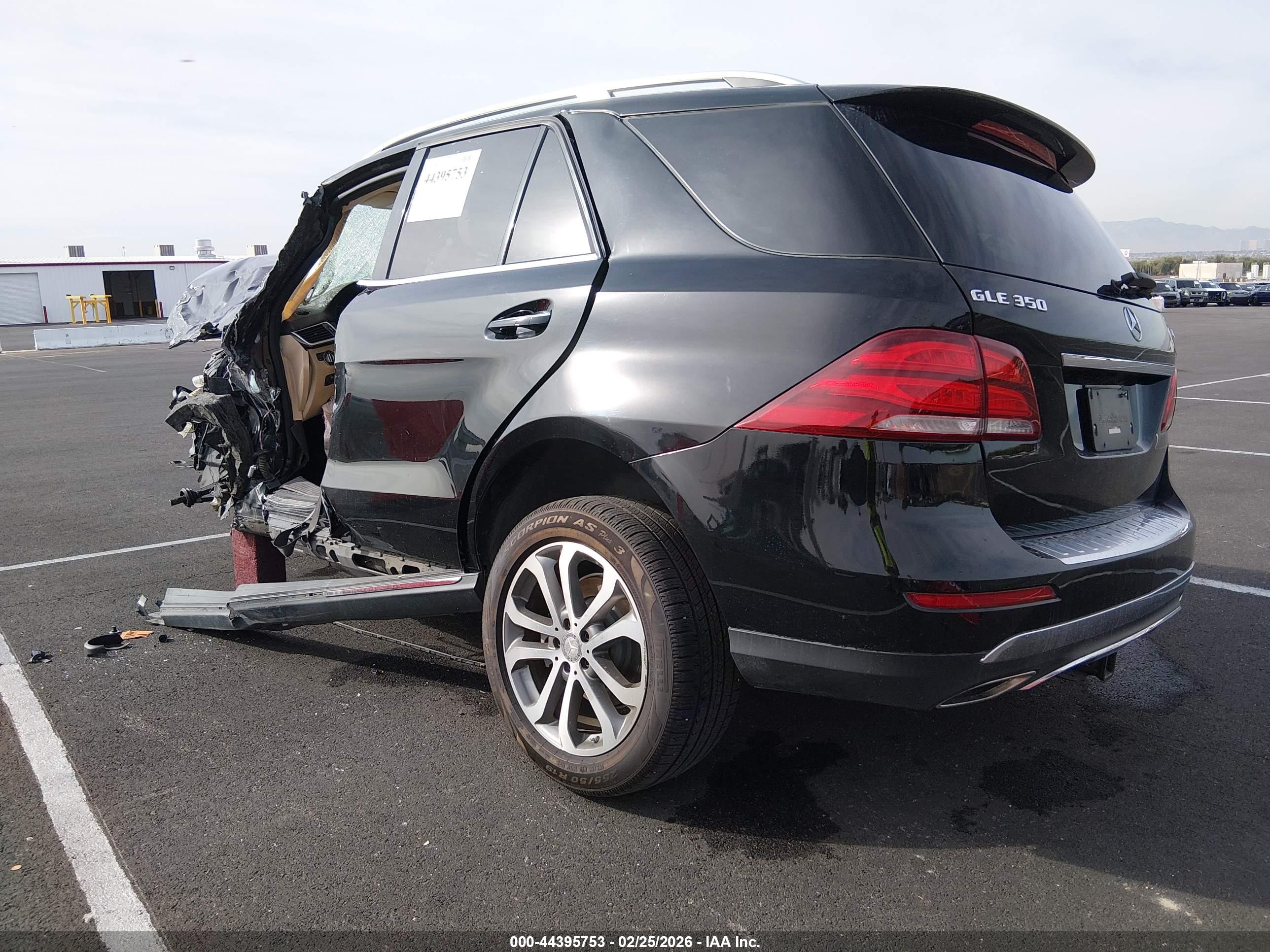 MERCEDES-BENZ GLE image 3