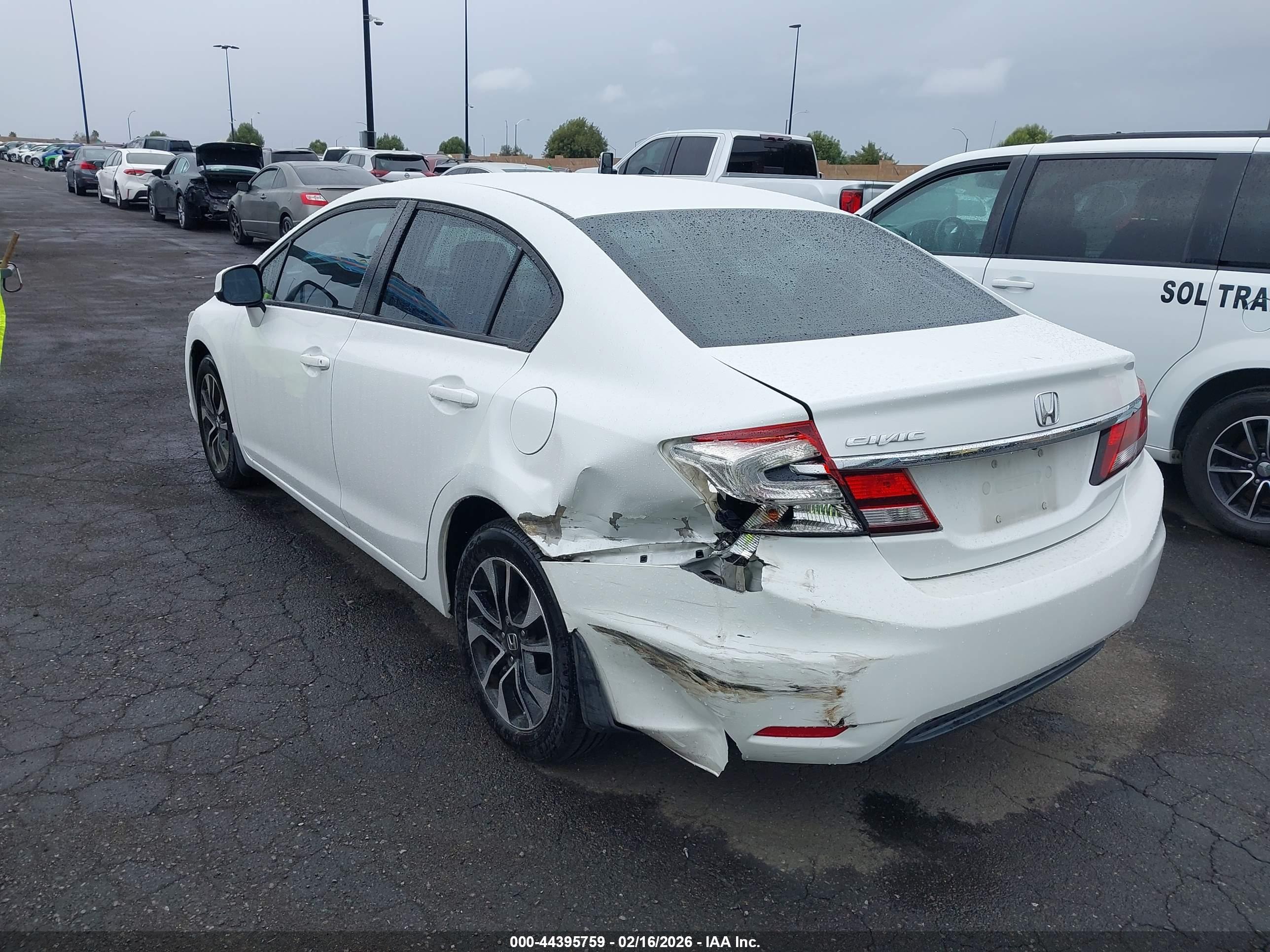 HONDA CIVIC image 3