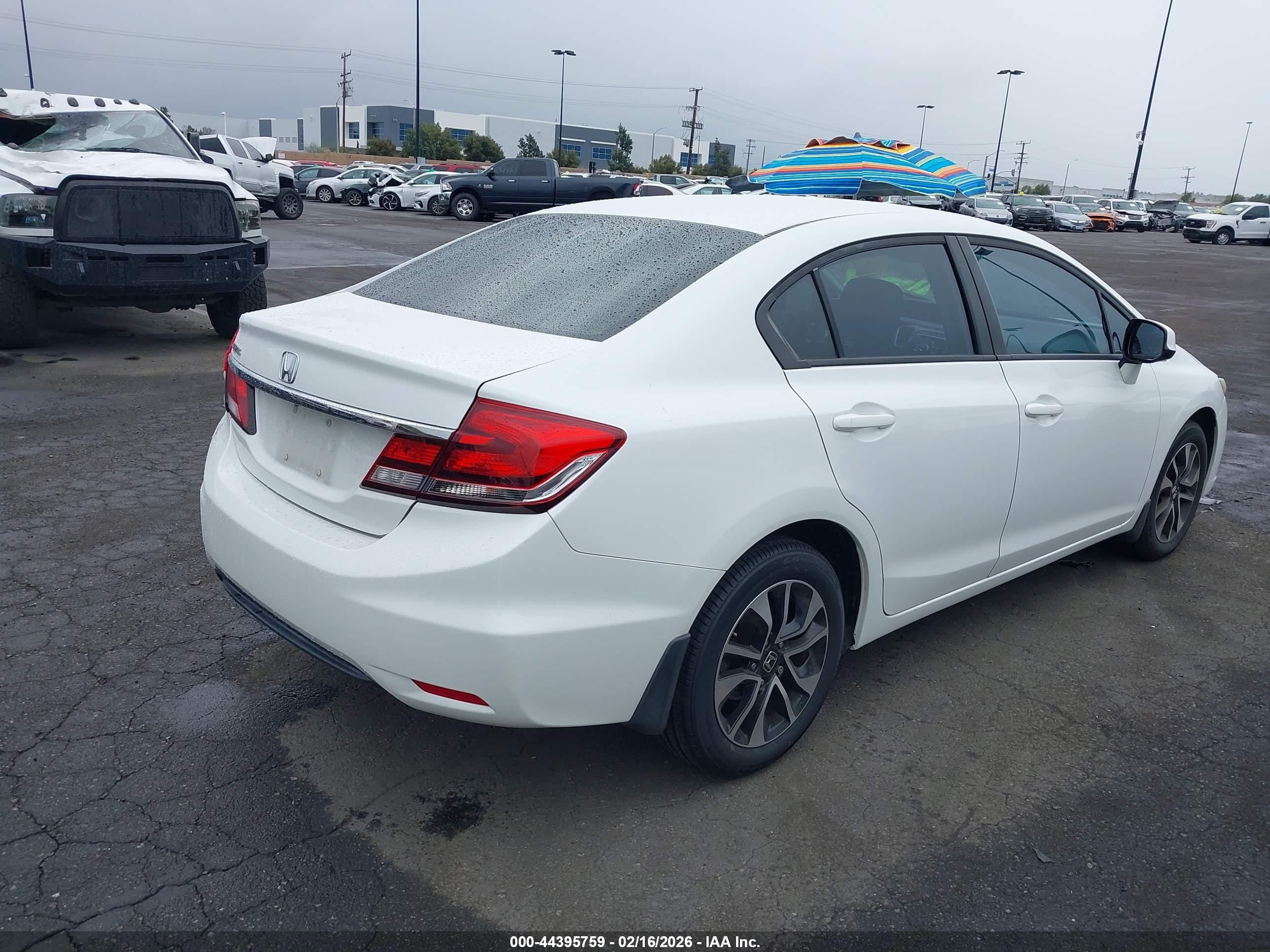 HONDA CIVIC image 4