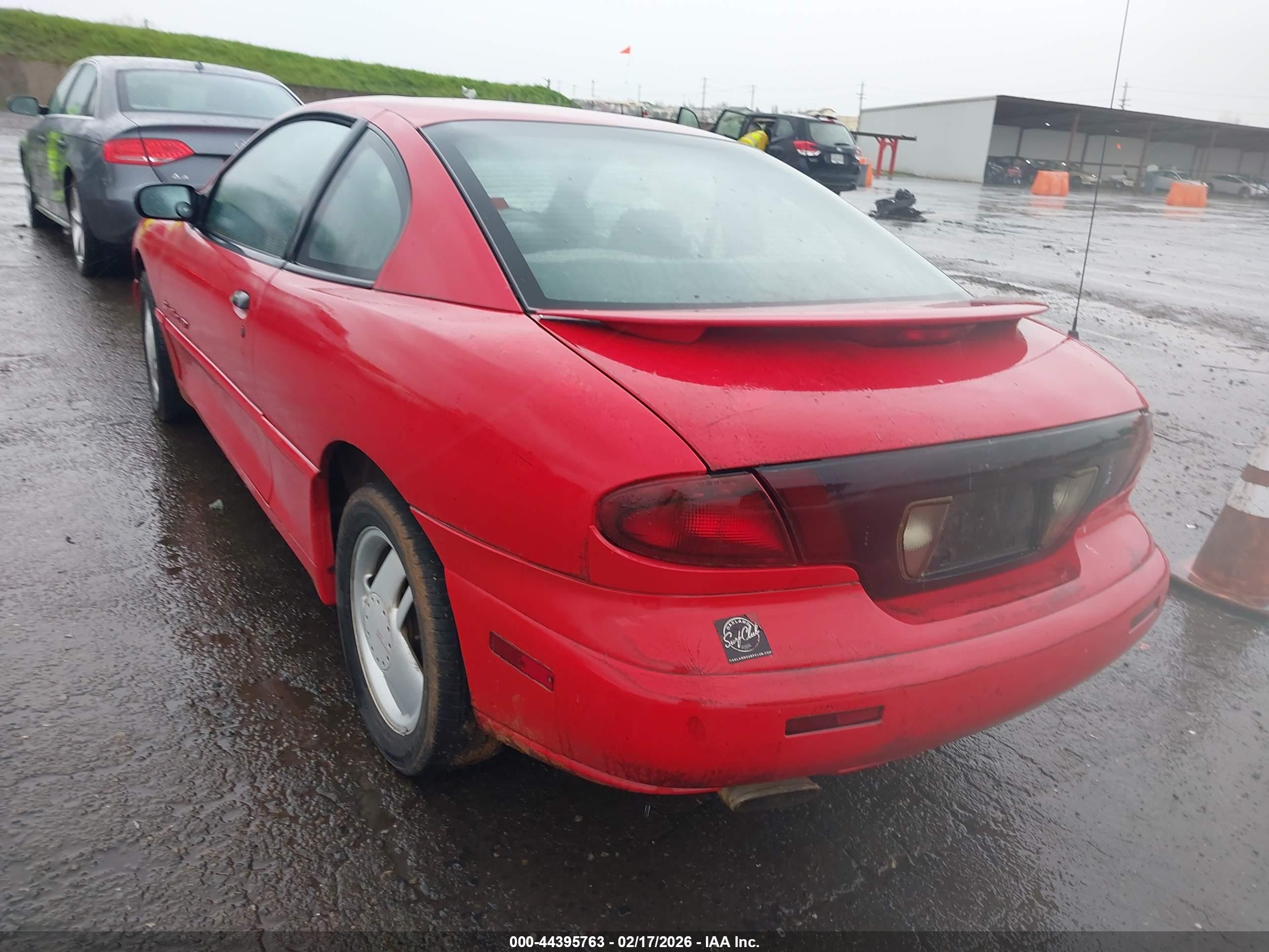 PONTIAC SUNFIRE image 3