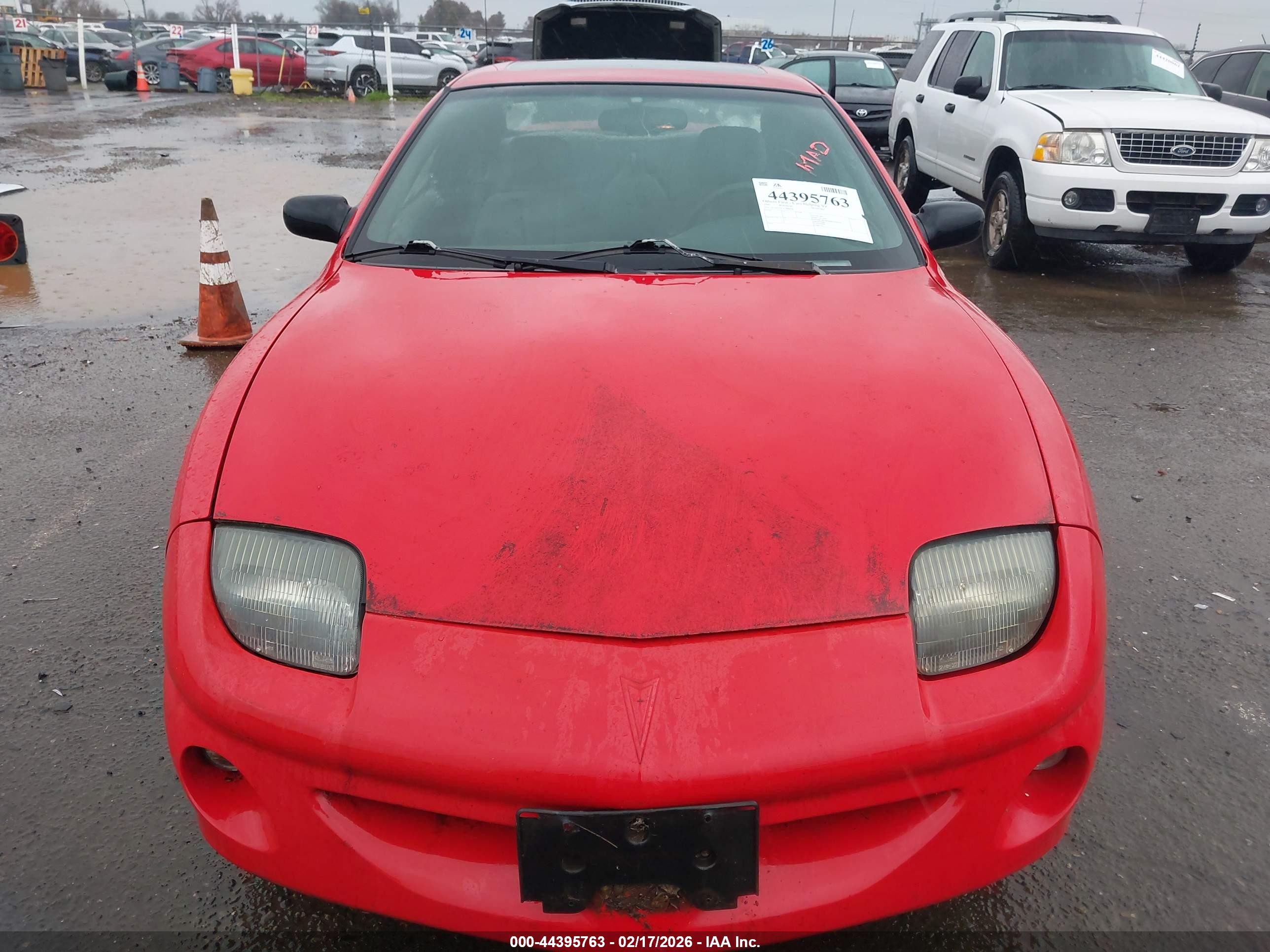 PONTIAC SUNFIRE image 6