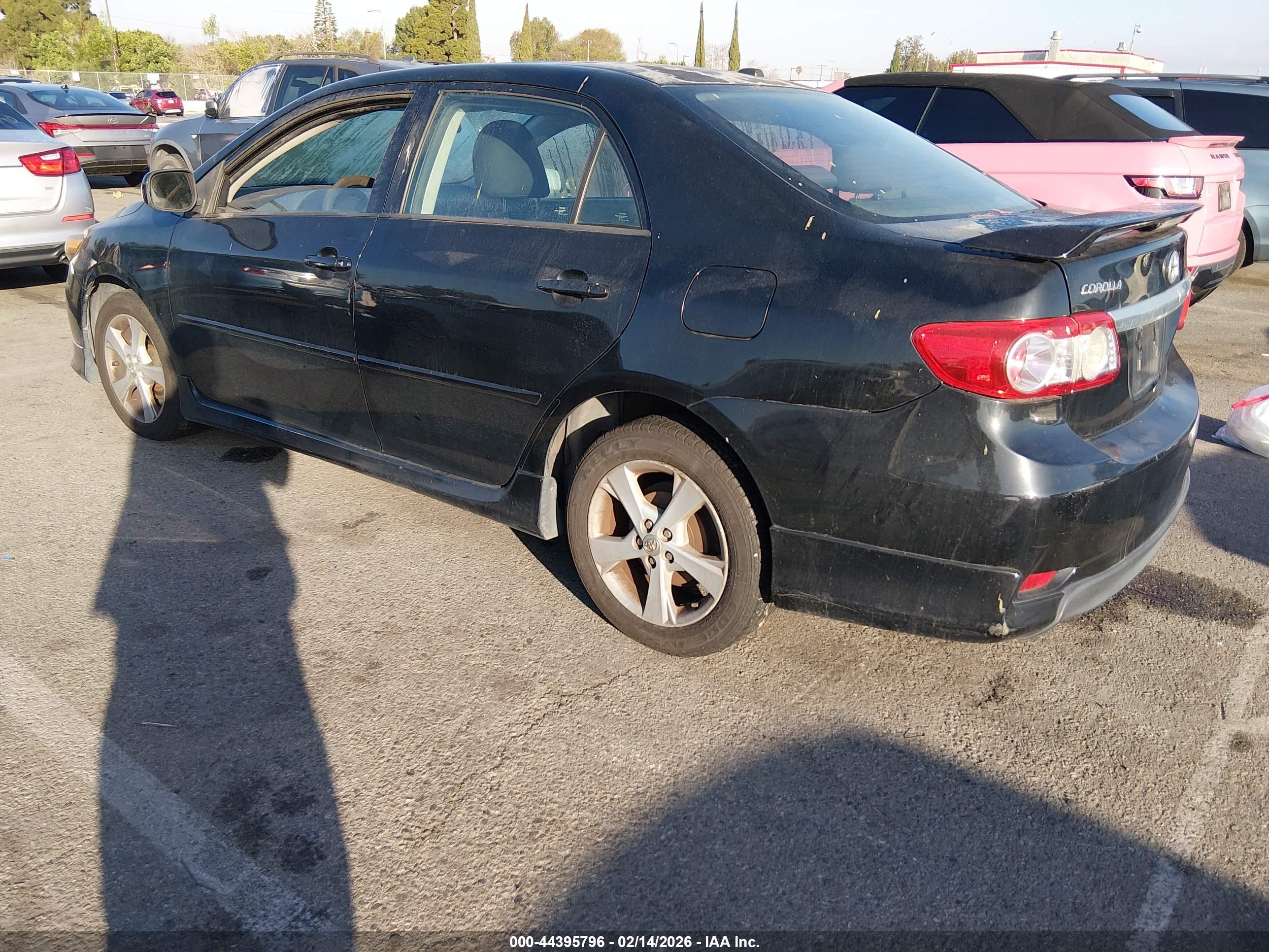 TOYOTA COROLLA image 3