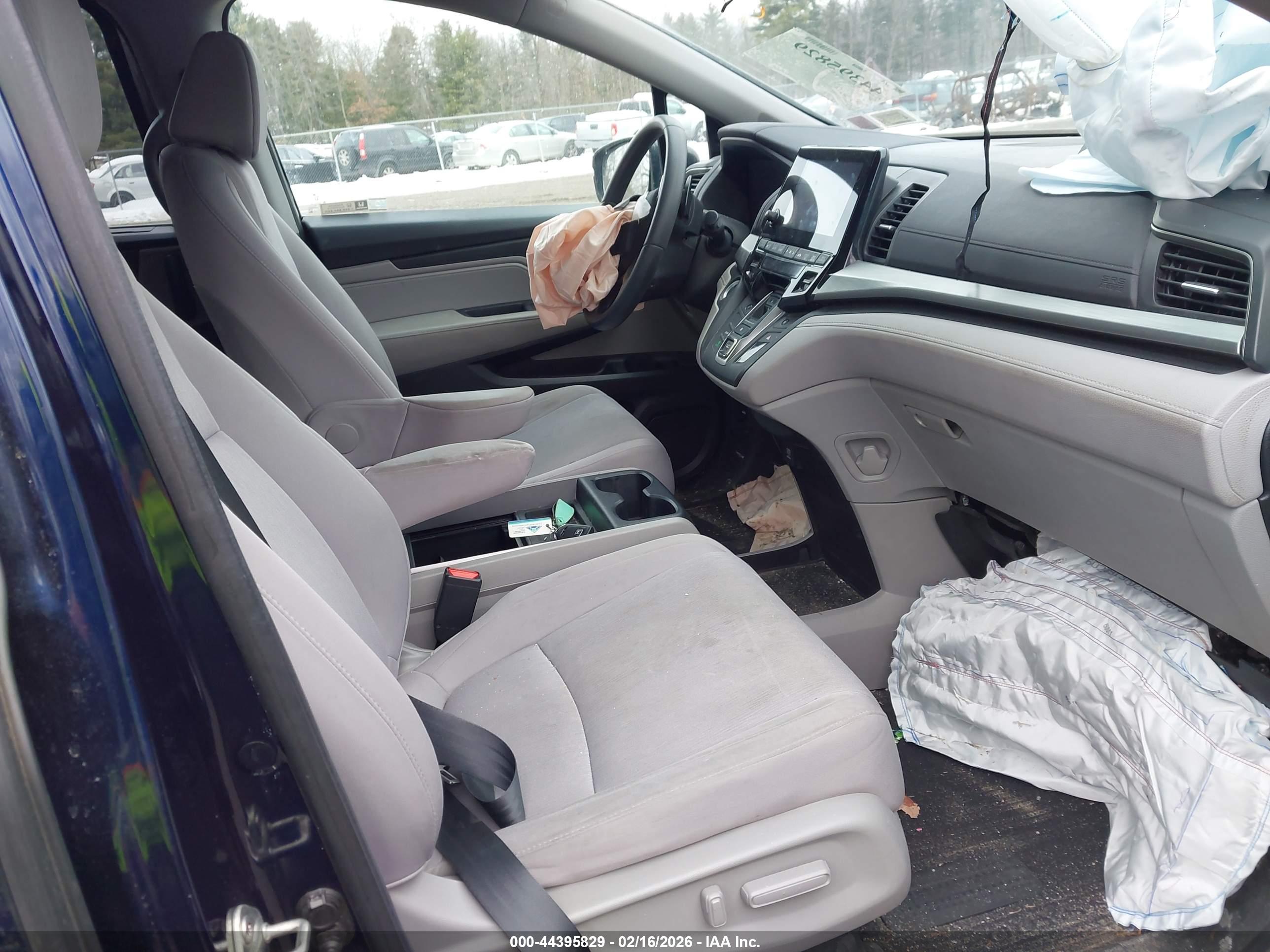 HONDA ODYSSEY image 5