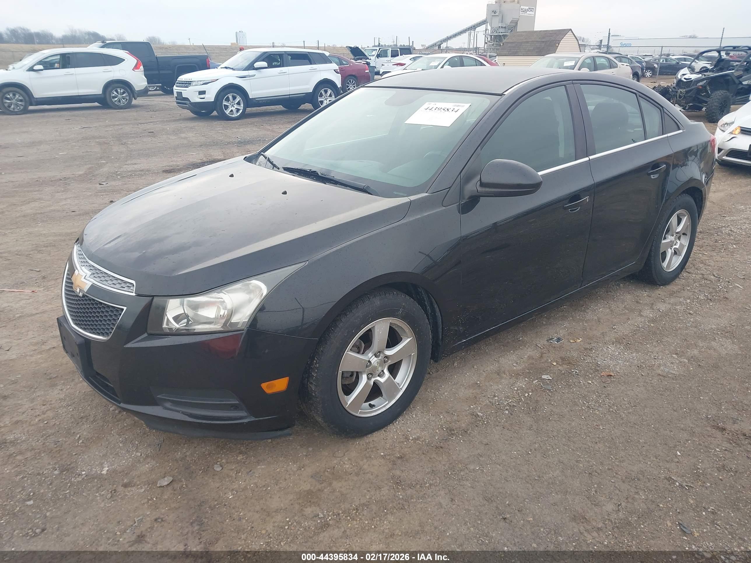 CHEVROLET CRUZE image 2