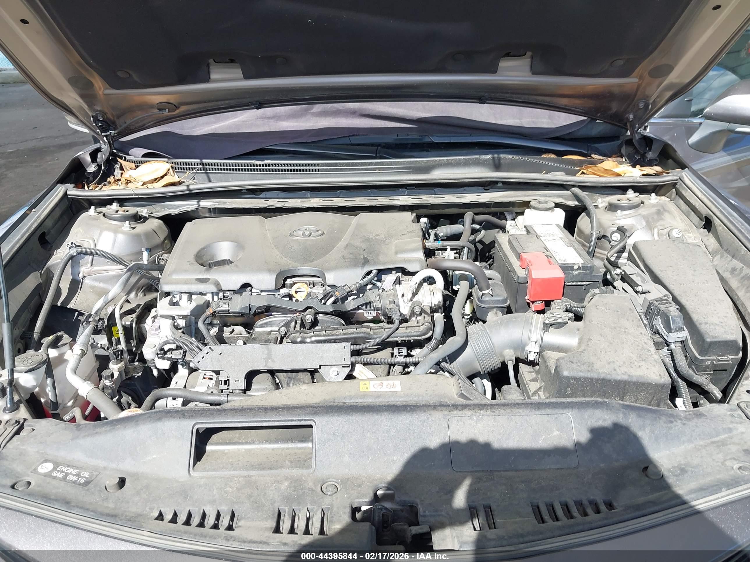 TOYOTA CAMRY image 10