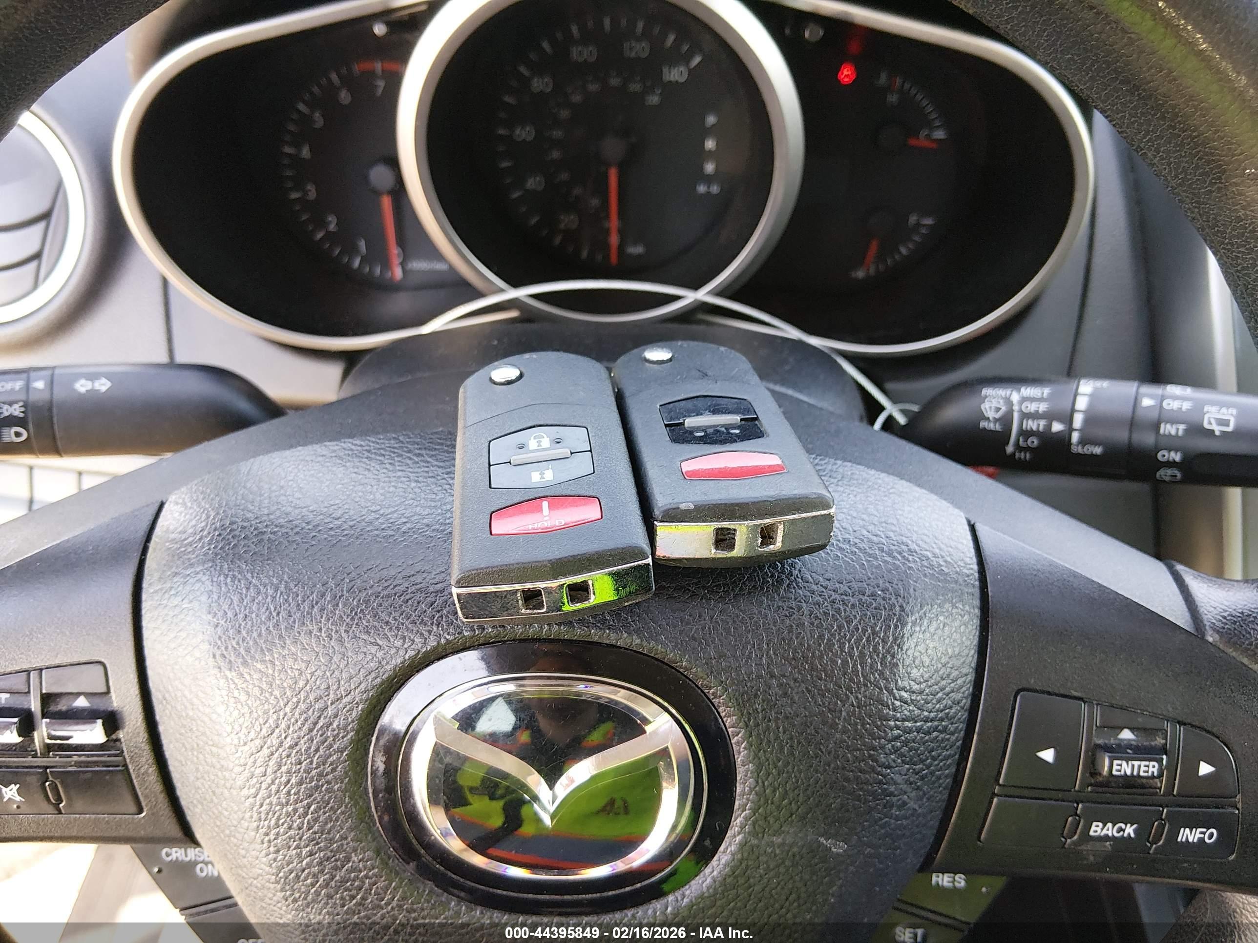 MAZDA CX-7 image 11