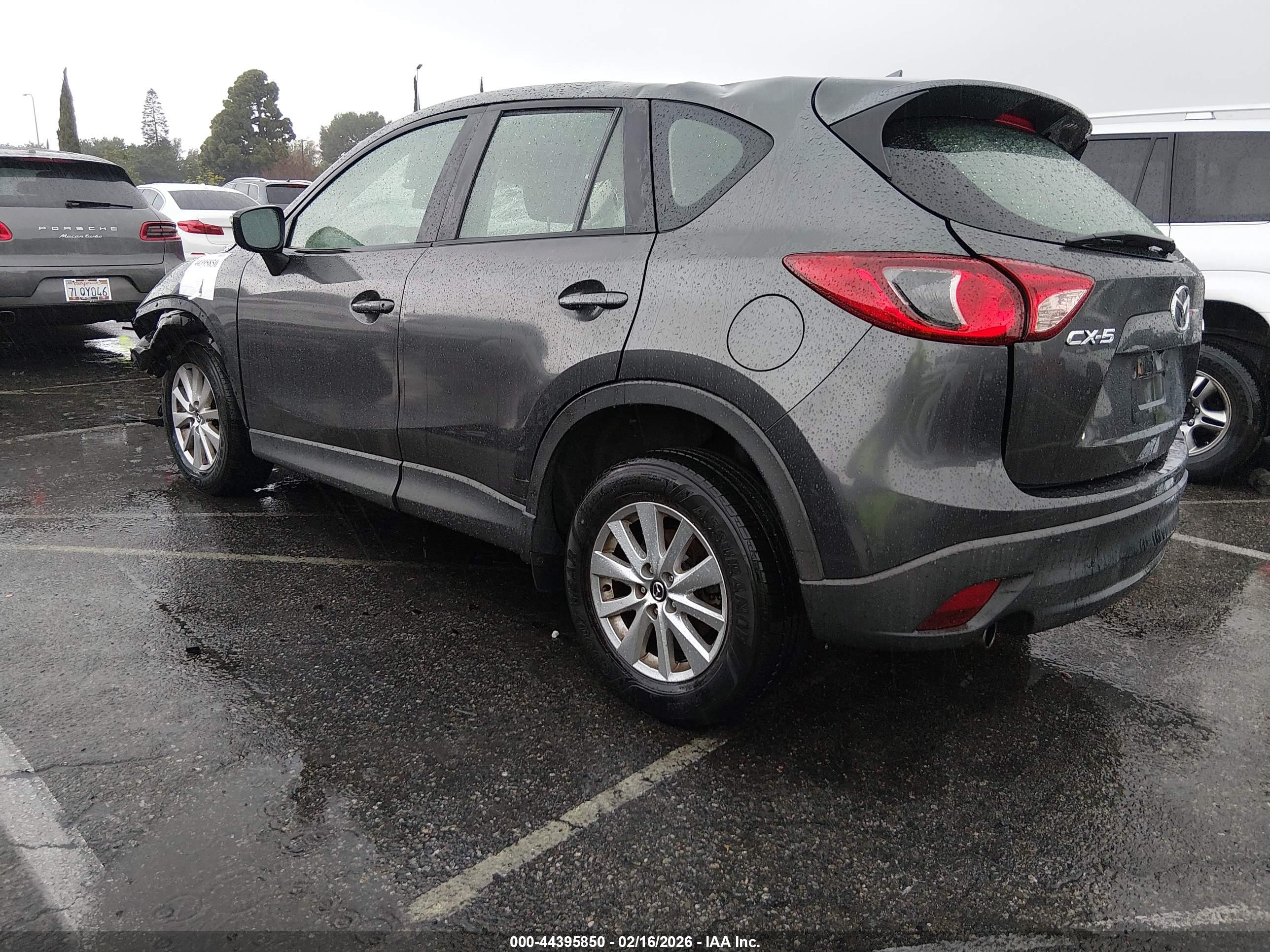MAZDA CX-5 image 3