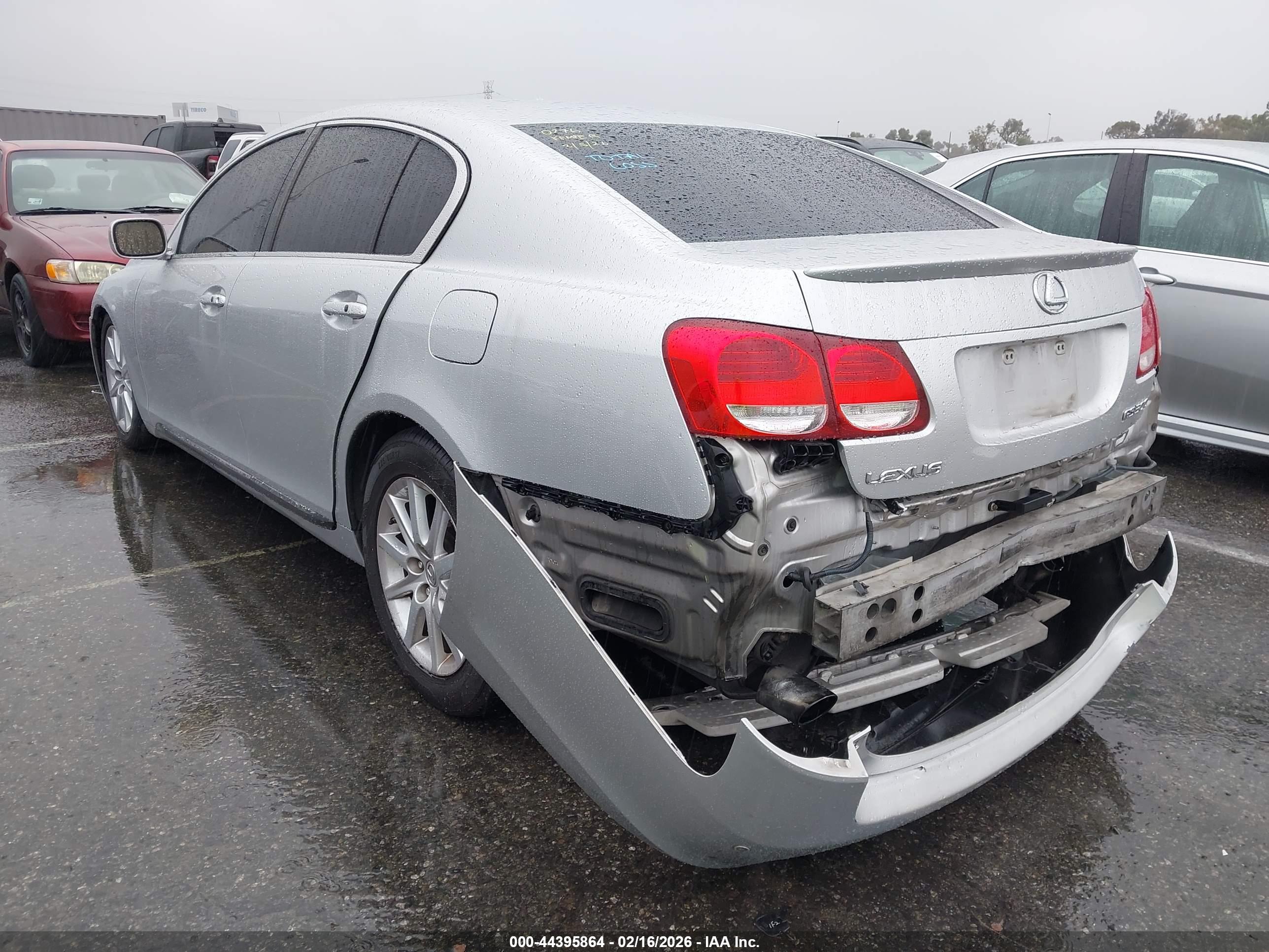 LEXUS GS image 3