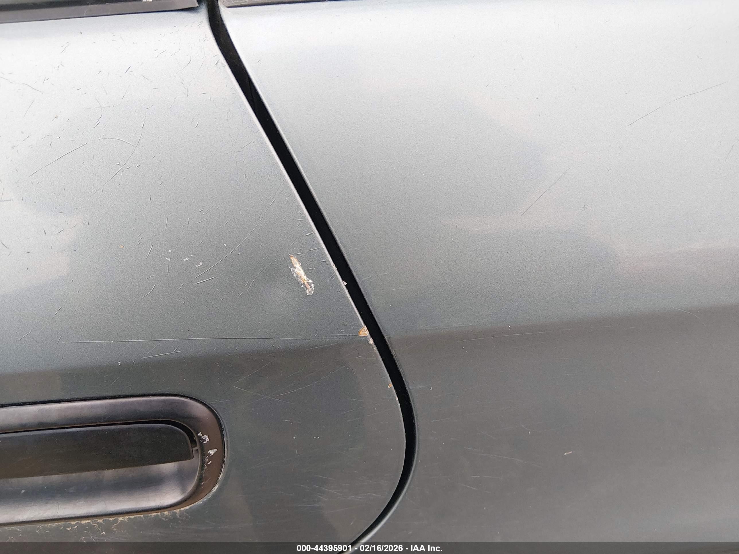 SUBARU OUTBACK image 6