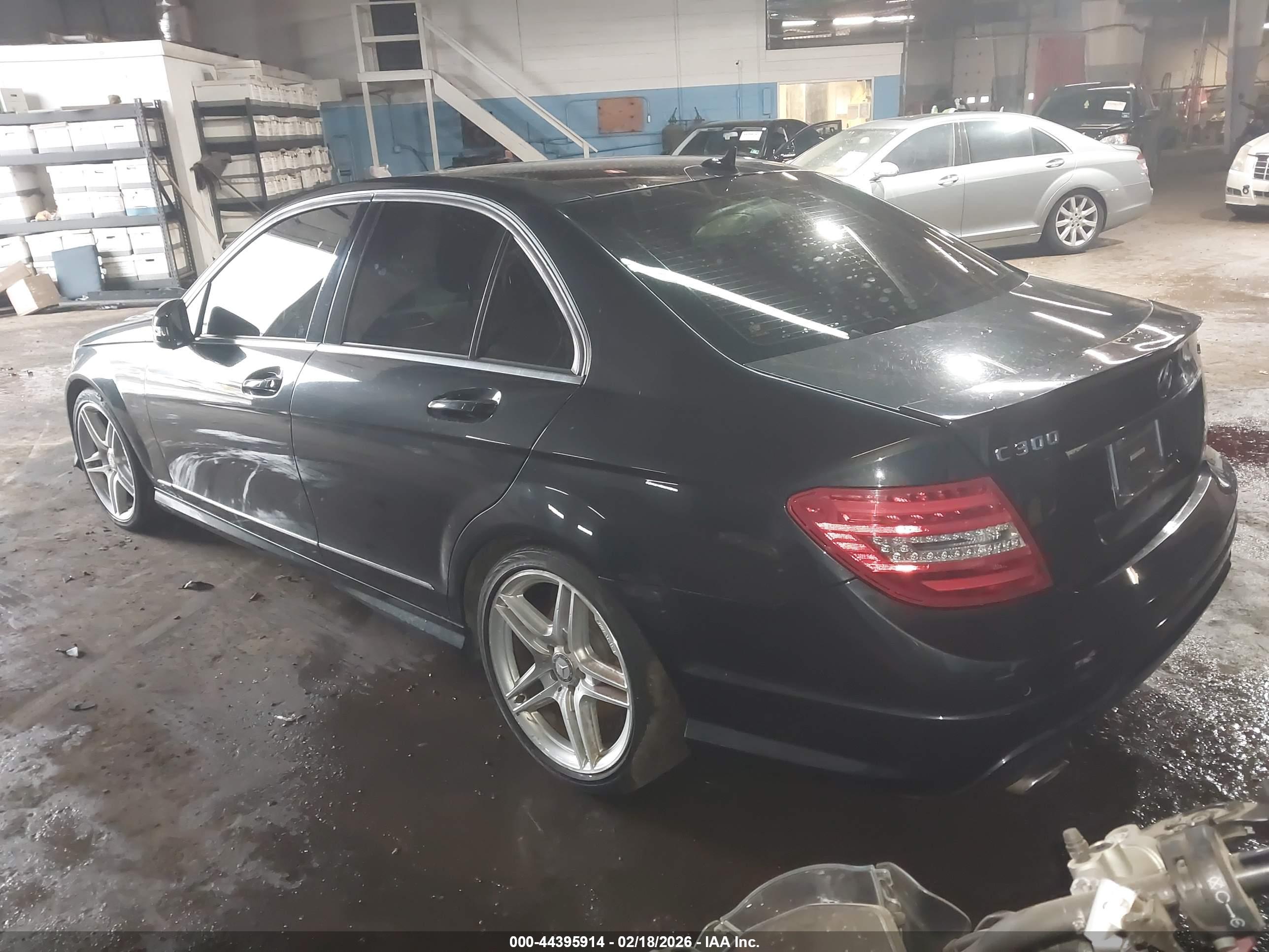 MERCEDES-BENZ C image 3