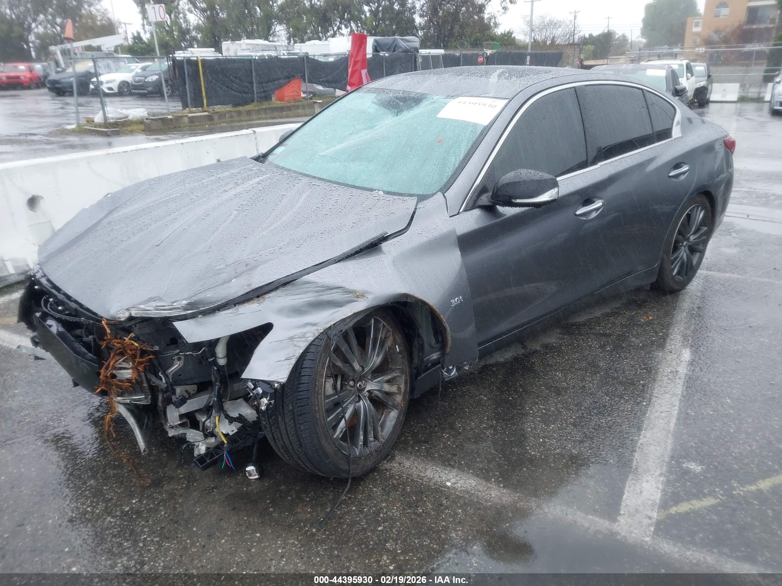 INFINITI Q50 image 2
