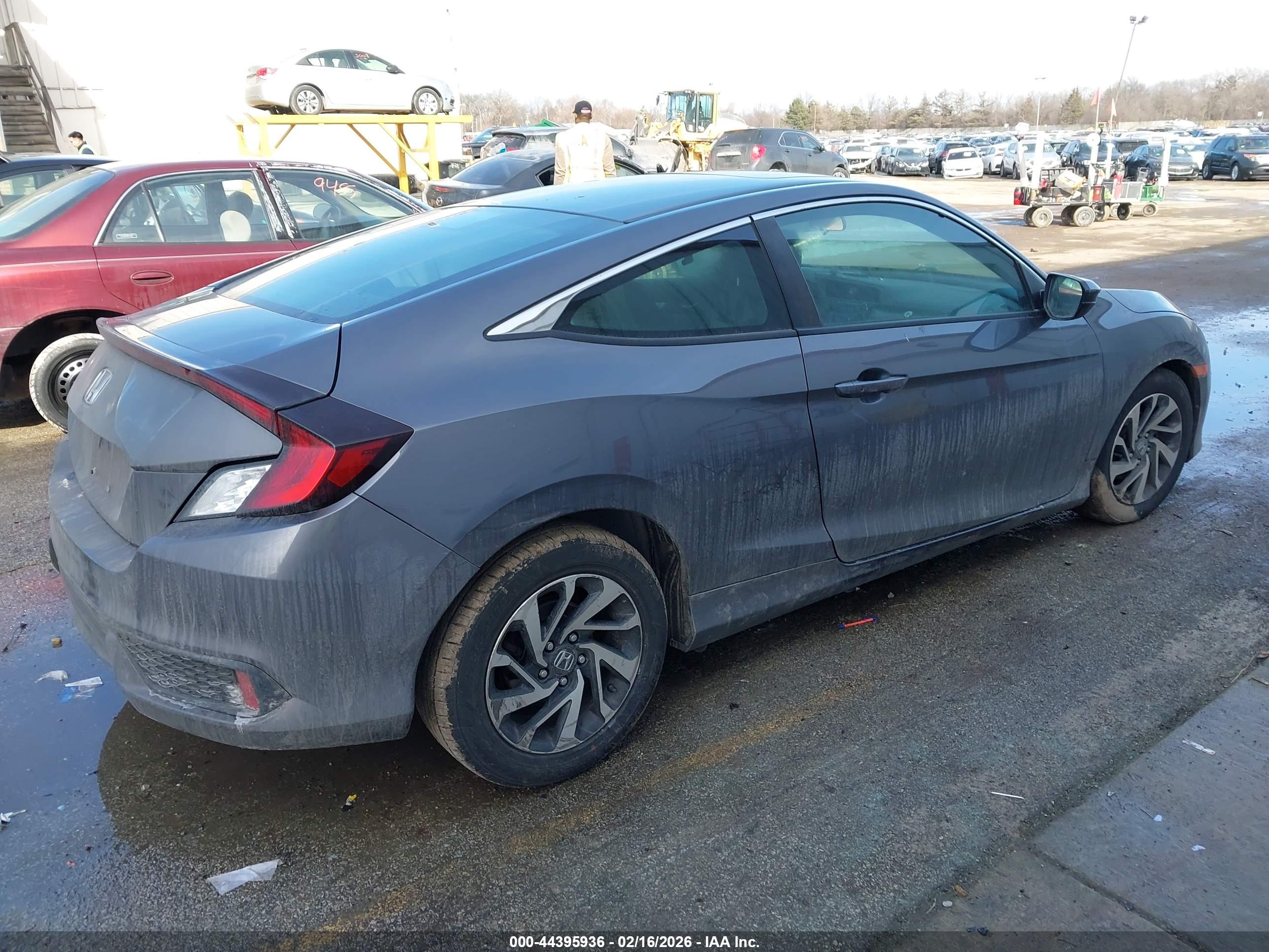 HONDA CIVIC image 4