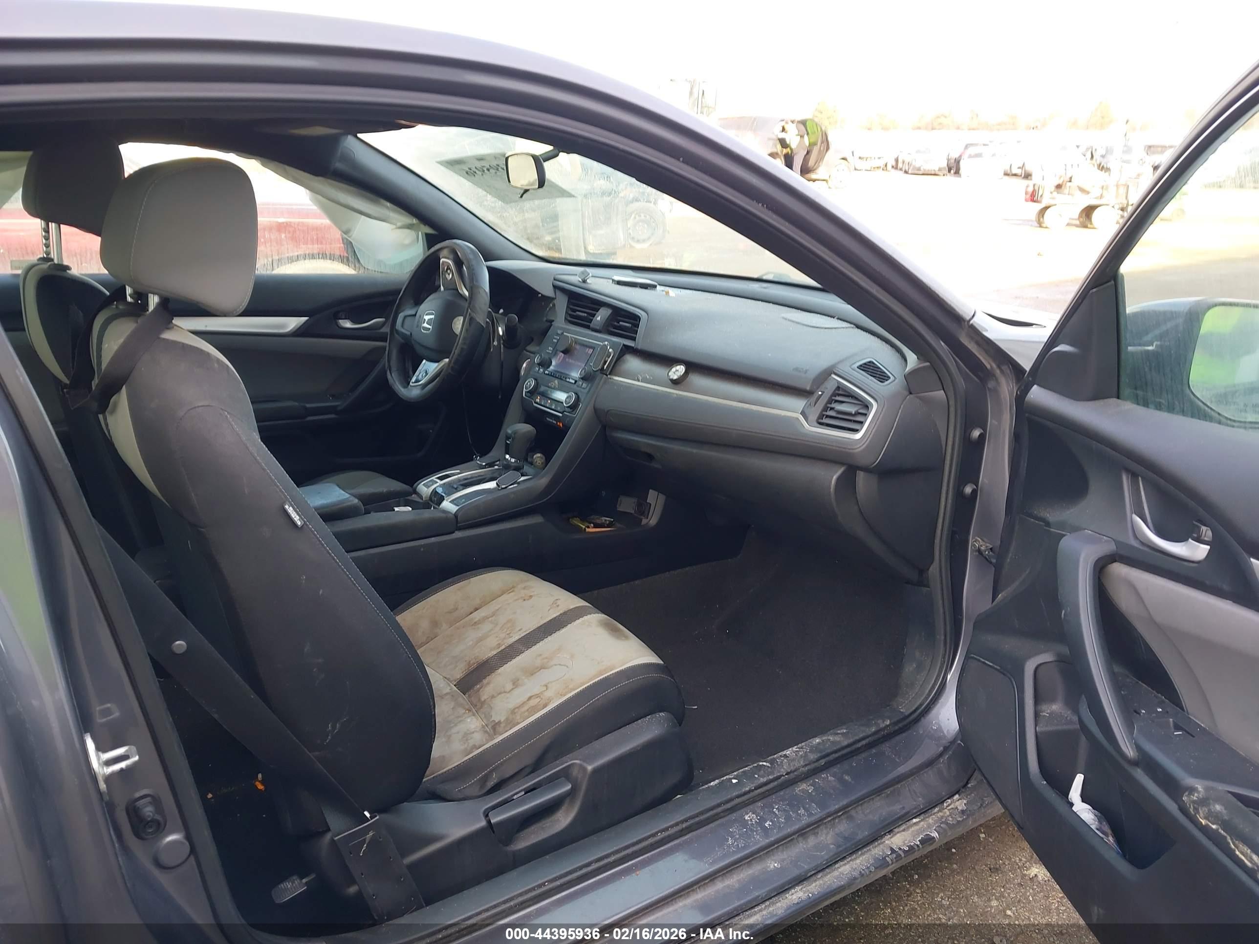 HONDA CIVIC image 5