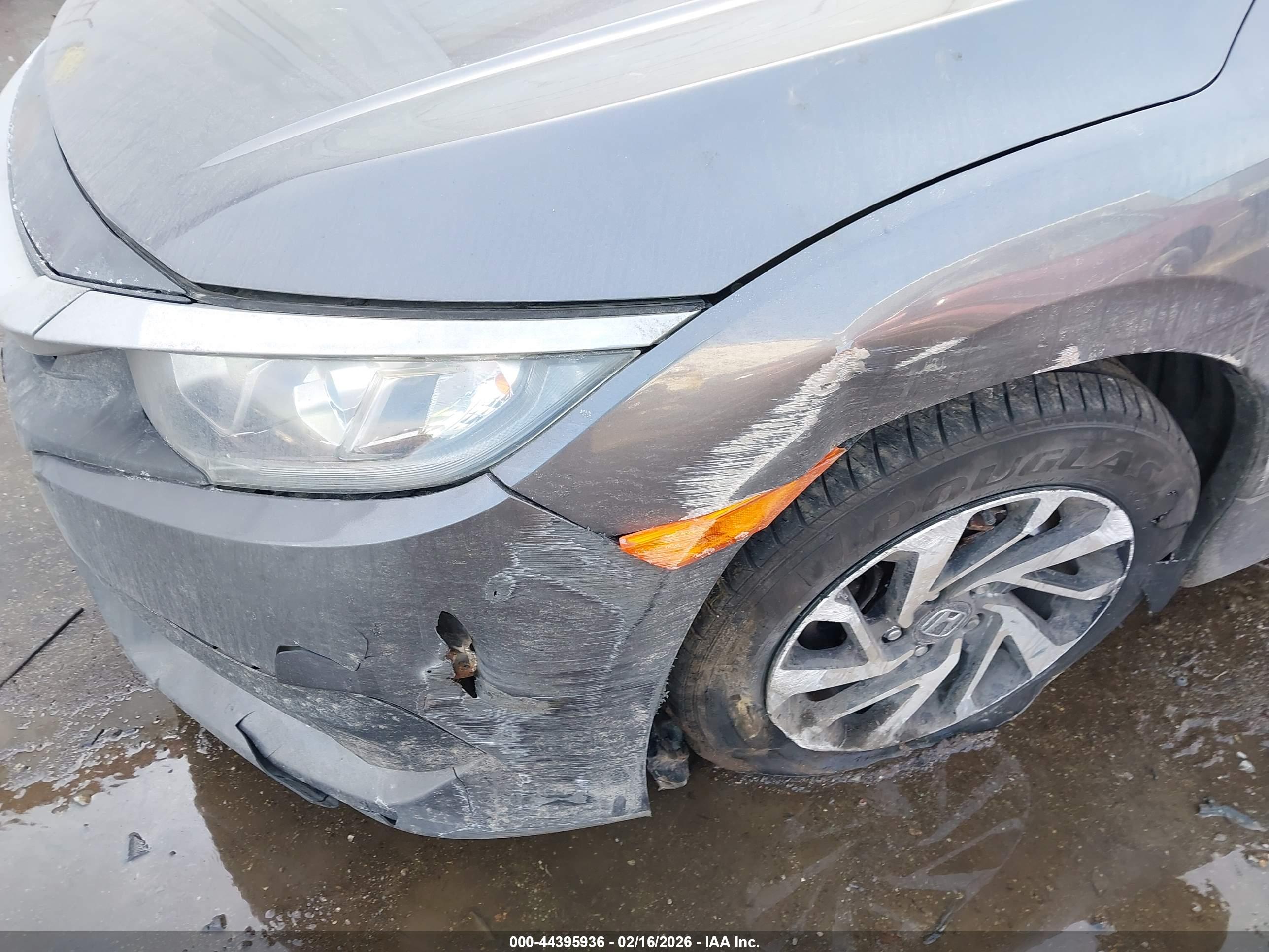 HONDA CIVIC image 6