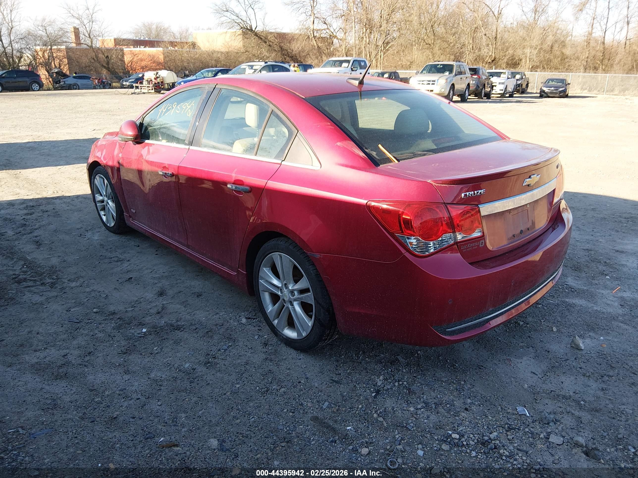 CHEVROLET CRUZE image 3
