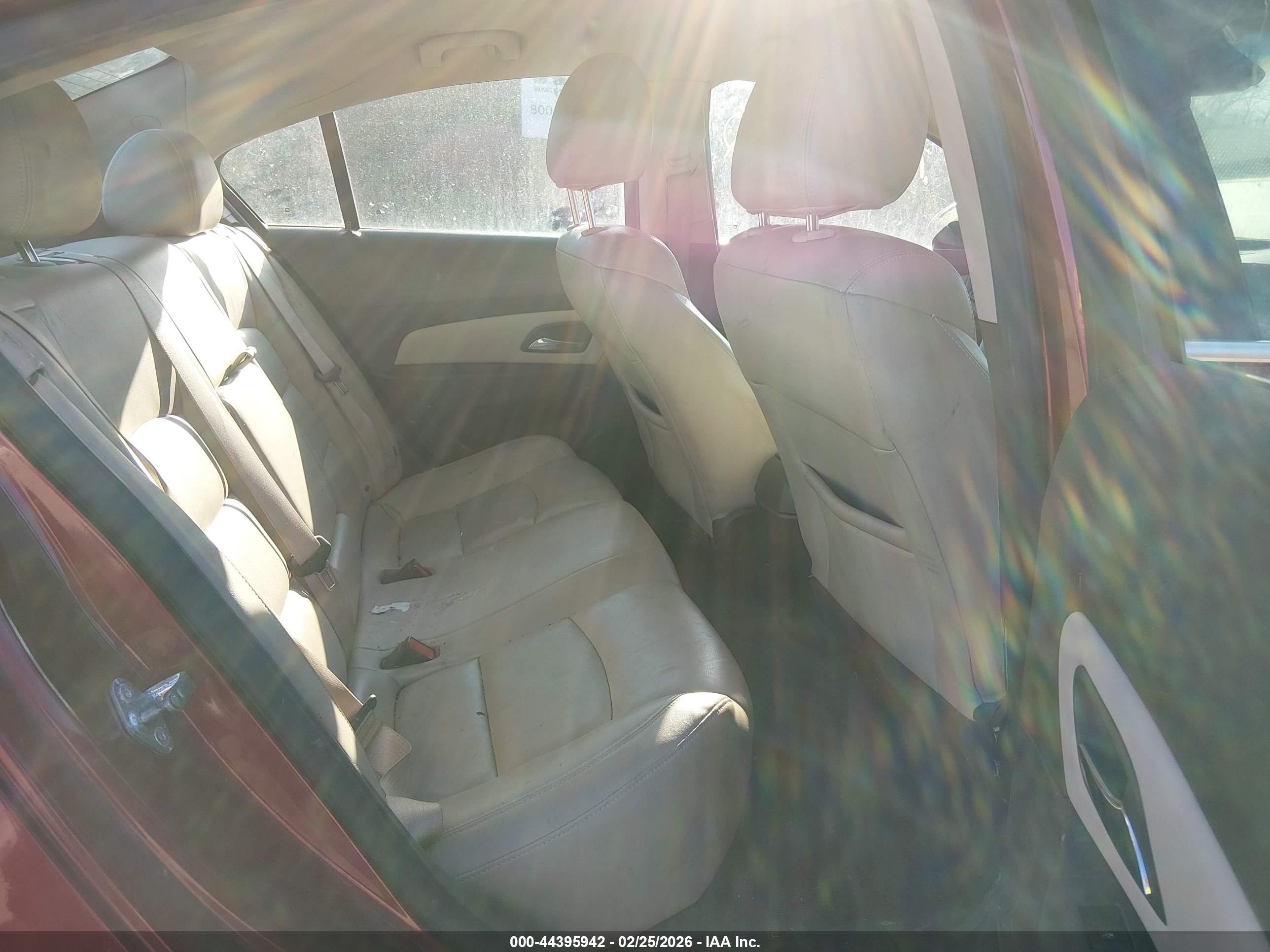 CHEVROLET CRUZE image 8