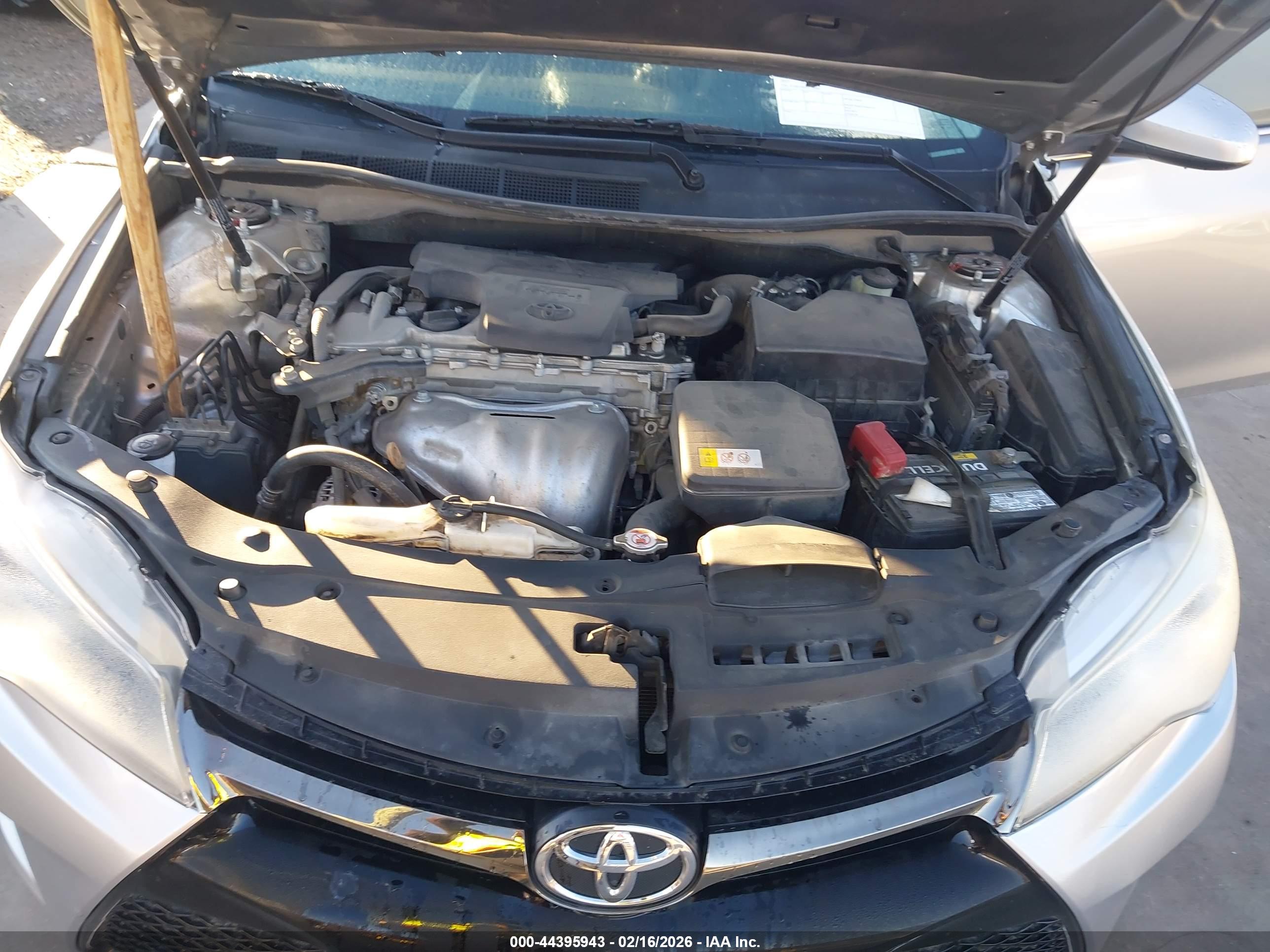 TOYOTA CAMRY image 10