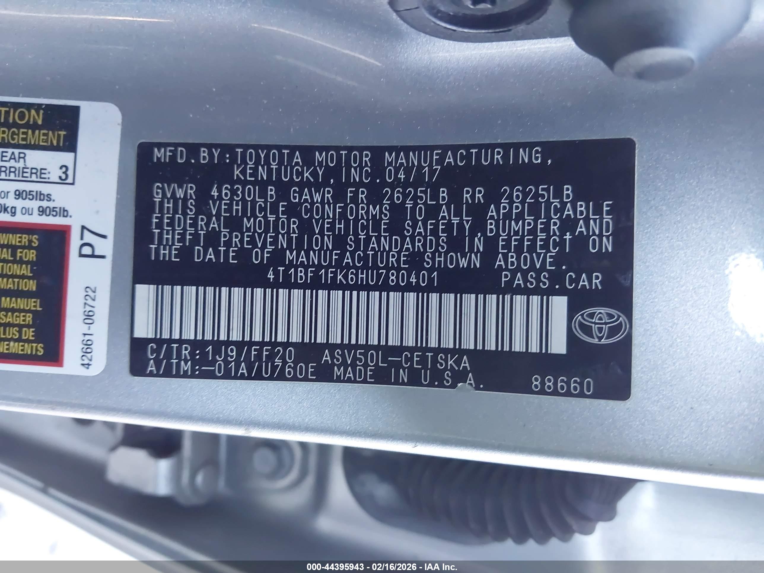 TOYOTA CAMRY image 9